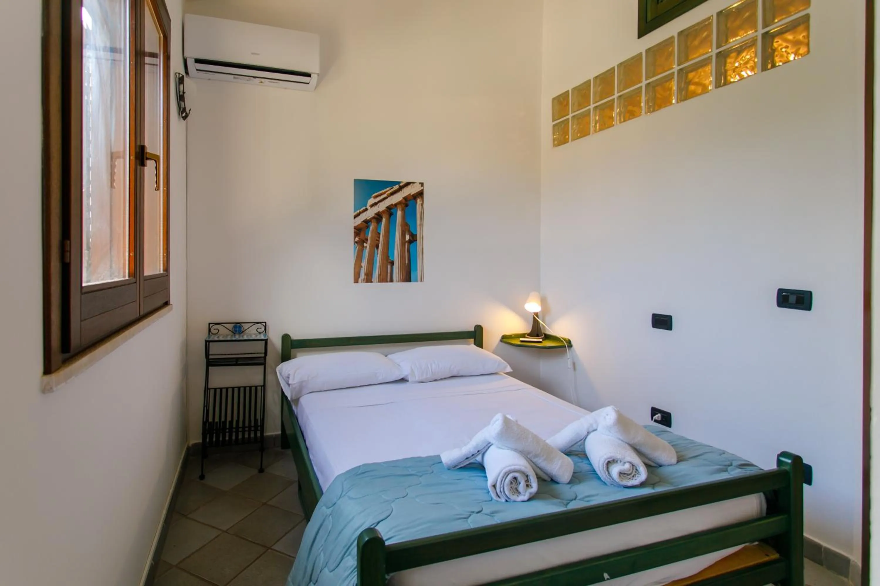 Bedroom, Bed in SanVitoTour- Residence Il Baglio