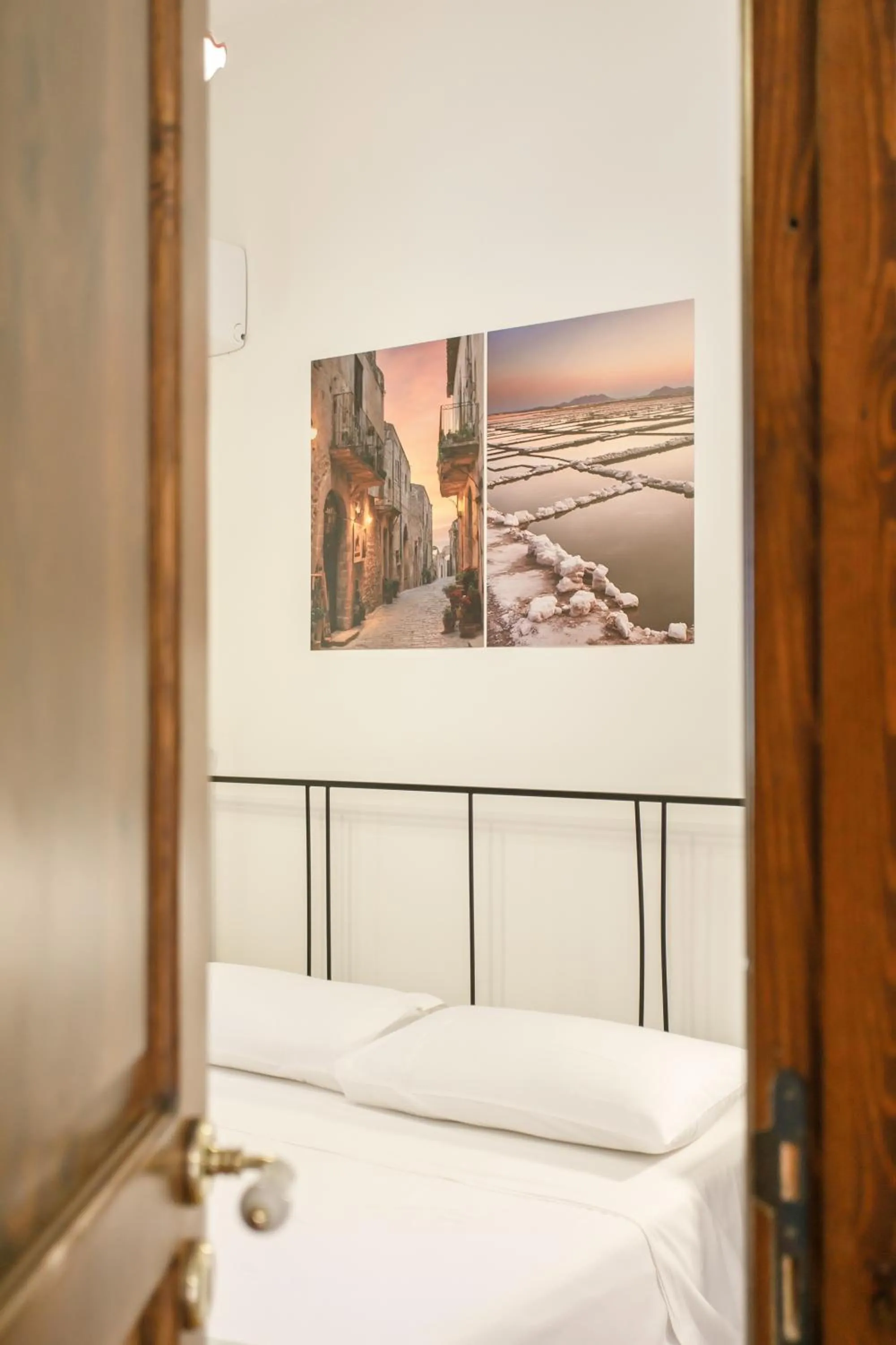 Bedroom, Bed in SanVitoTour- Residence Il Baglio