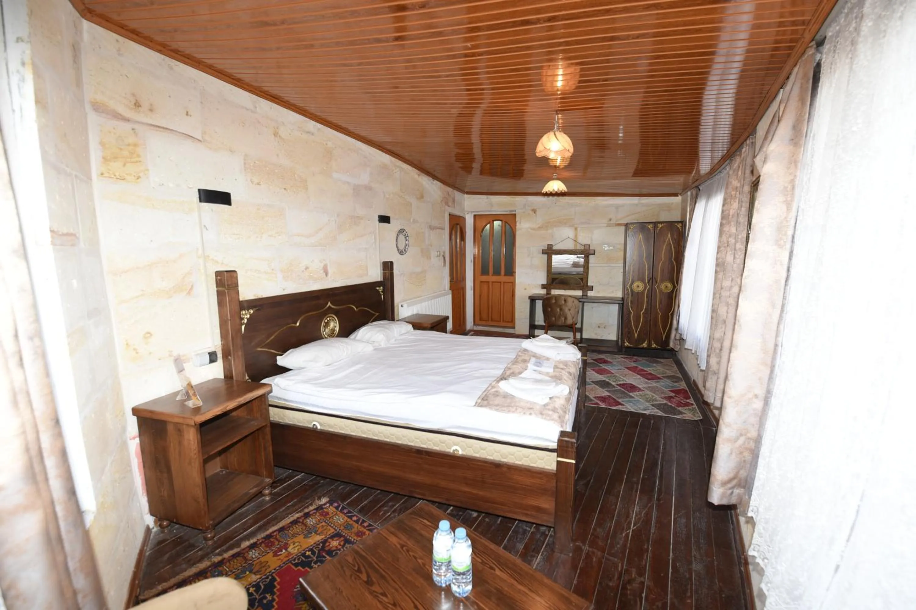 Bed in Peri Cave Hotel