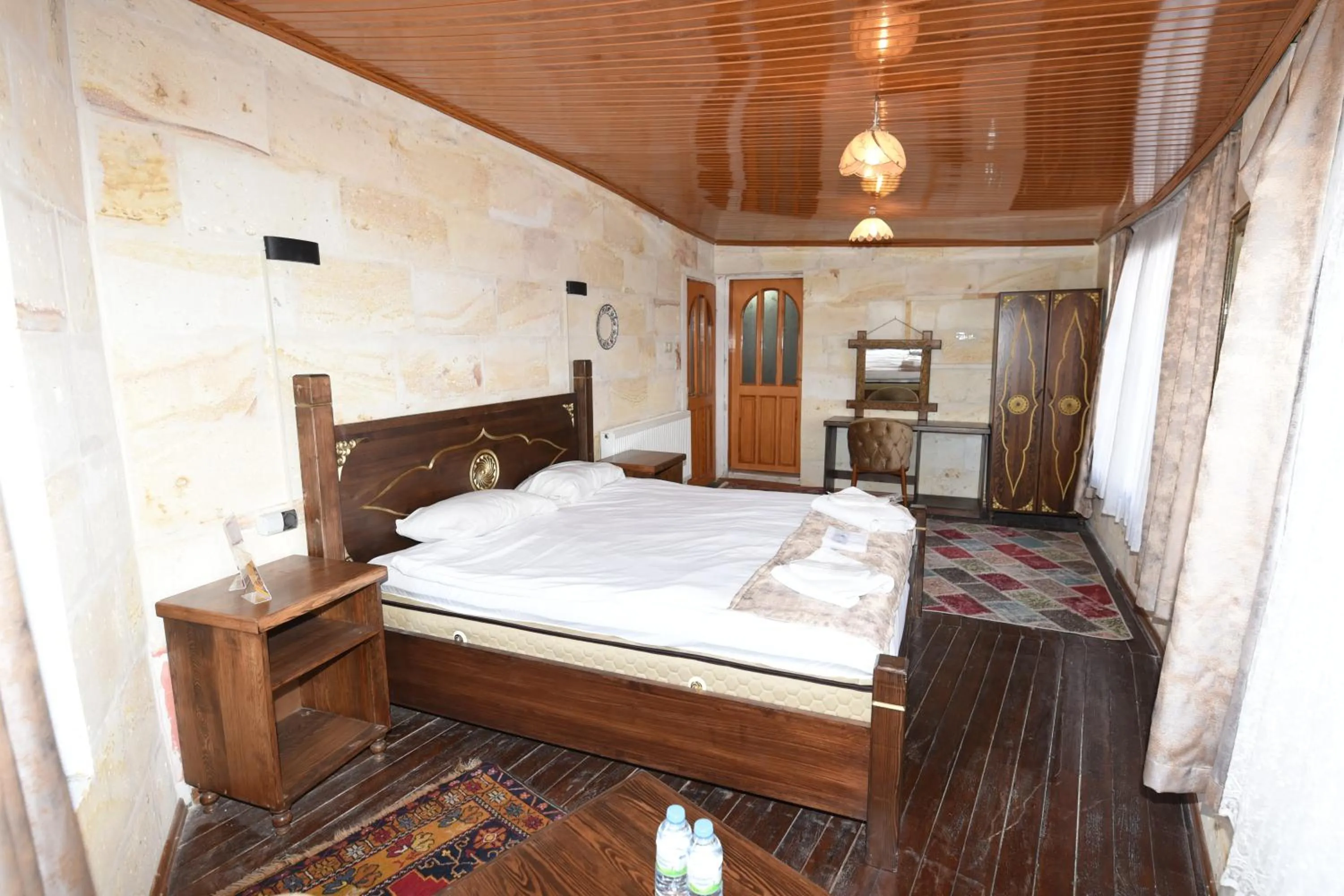 Bed in Peri Cave Hotel