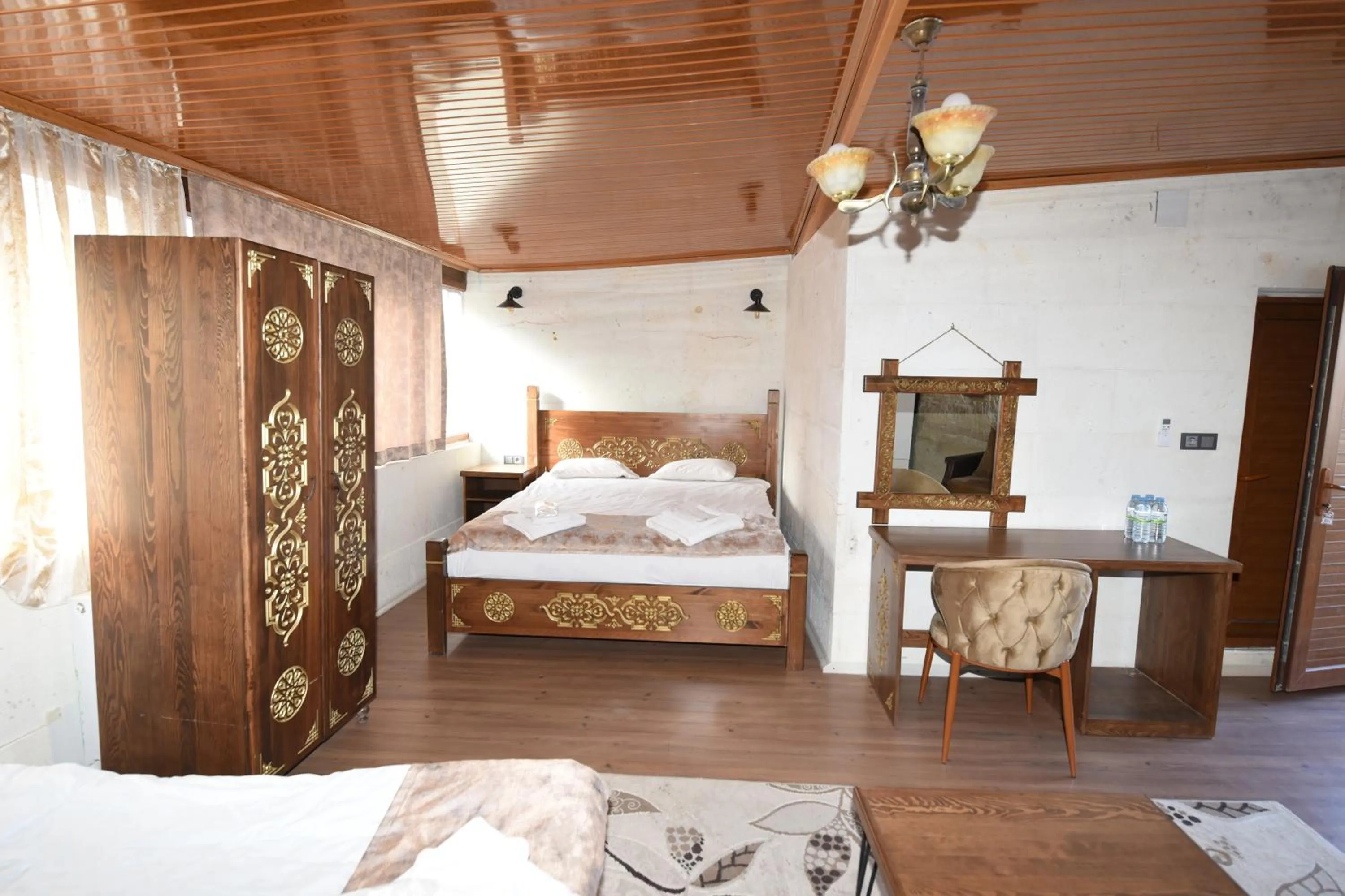 Bed in Peri Cave Hotel