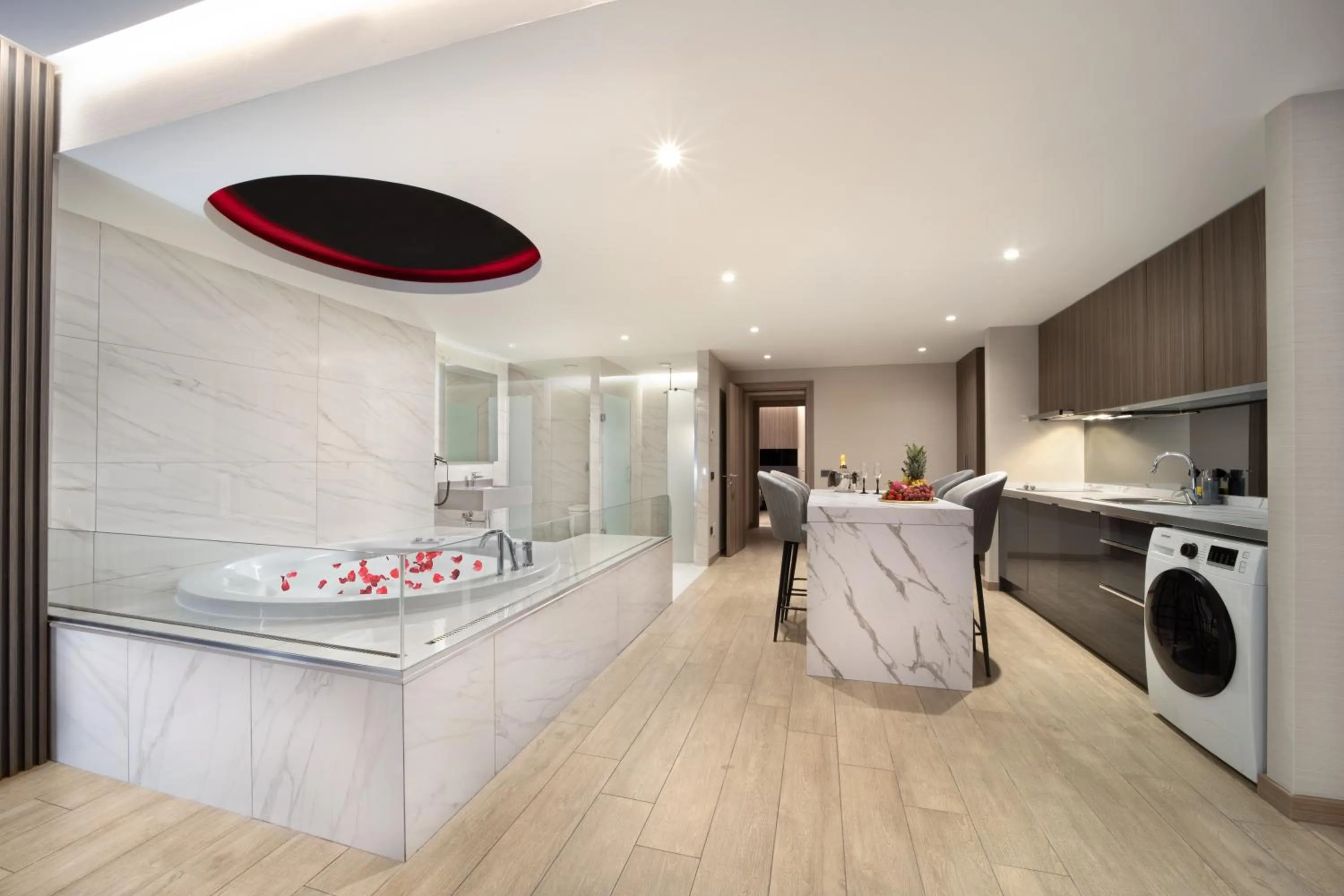 Photo of the whole room in Nish Palace Beşiktaş