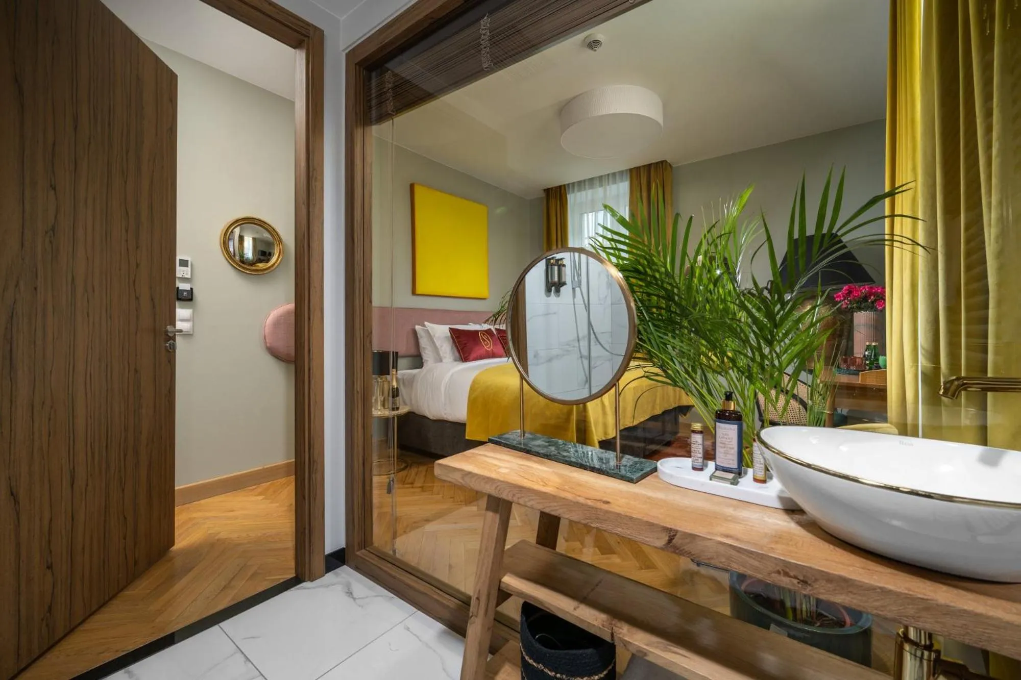 hair dresser, Bed in Sava Boutique Hotel