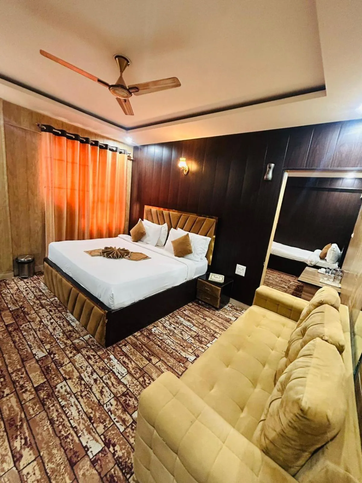 Bed in Tulsi Garden- Near Prem Mandir Vrindavan