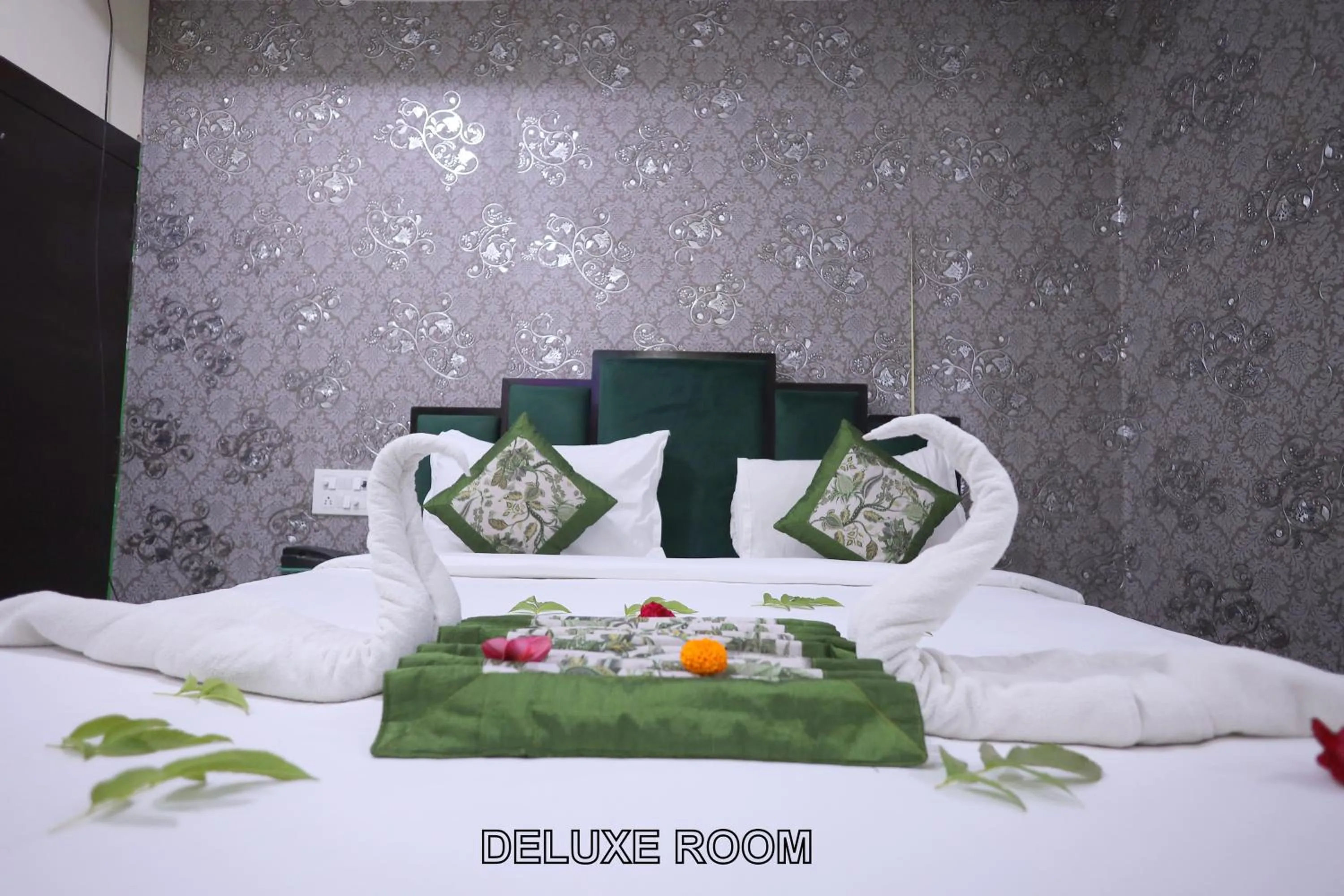 Bed in Tulsi Garden- Near Prem Mandir Vrindavan