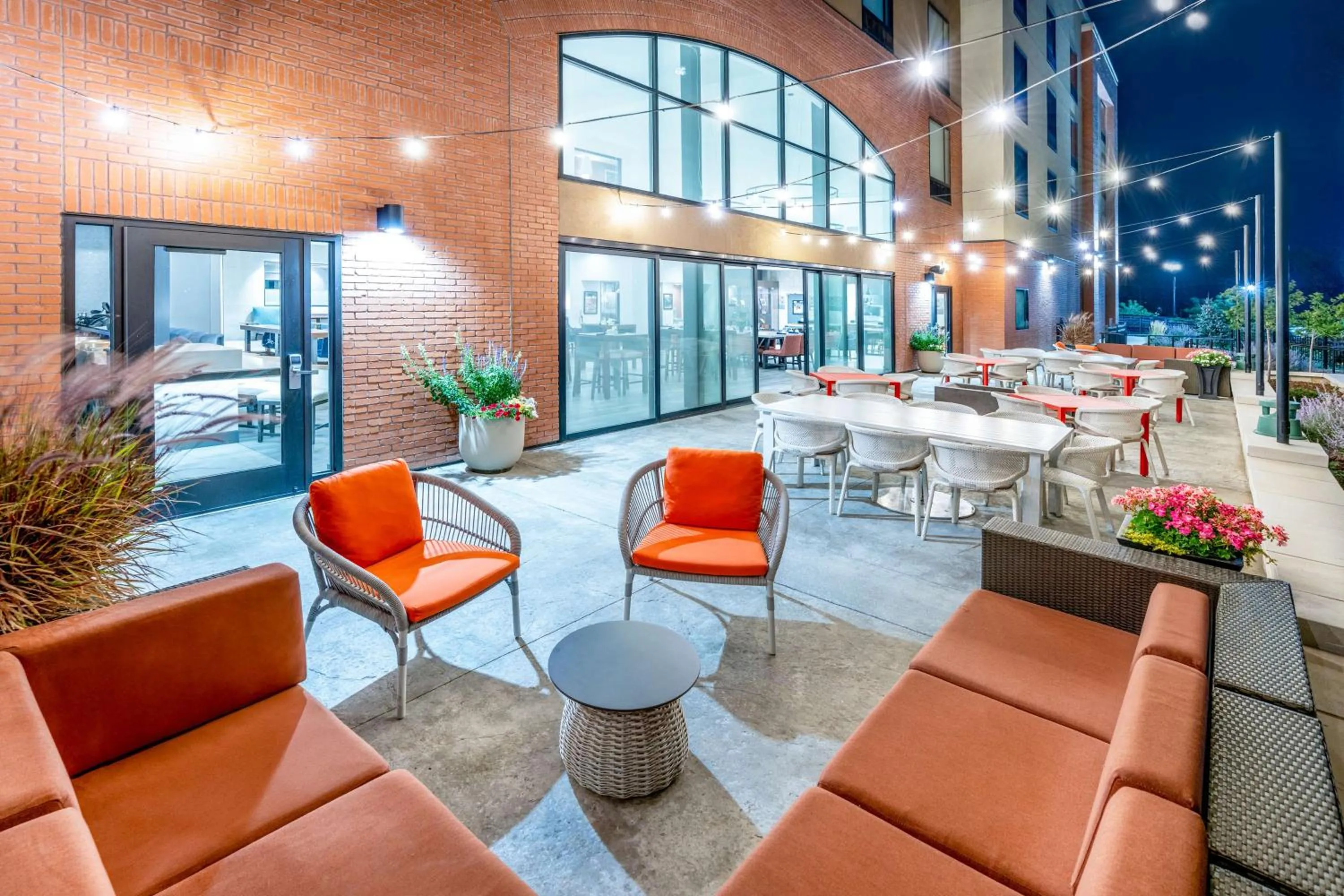 Patio in Hilton Garden Inn Trinidad Downtown