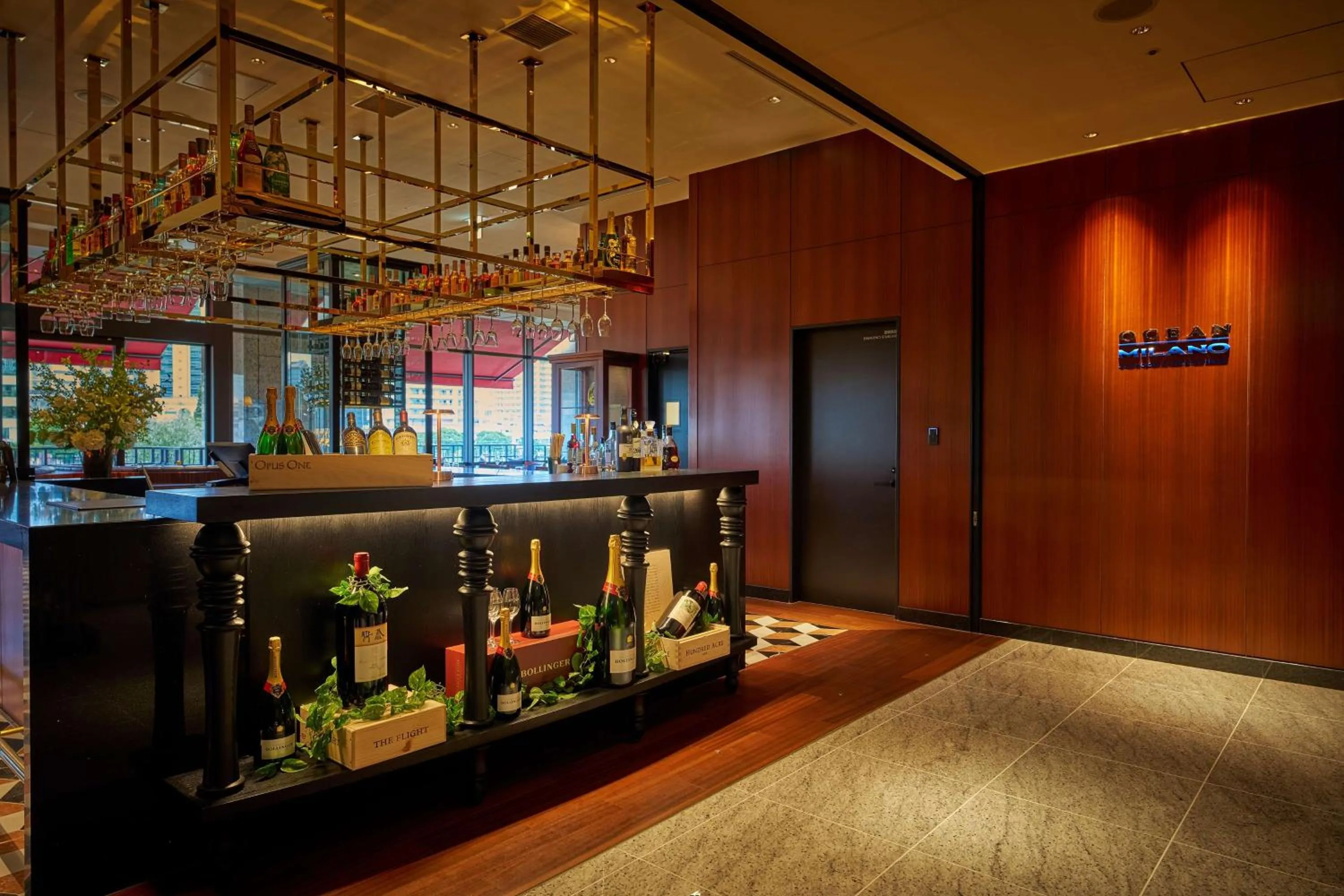 Lounge or bar in Hilton Yokohama