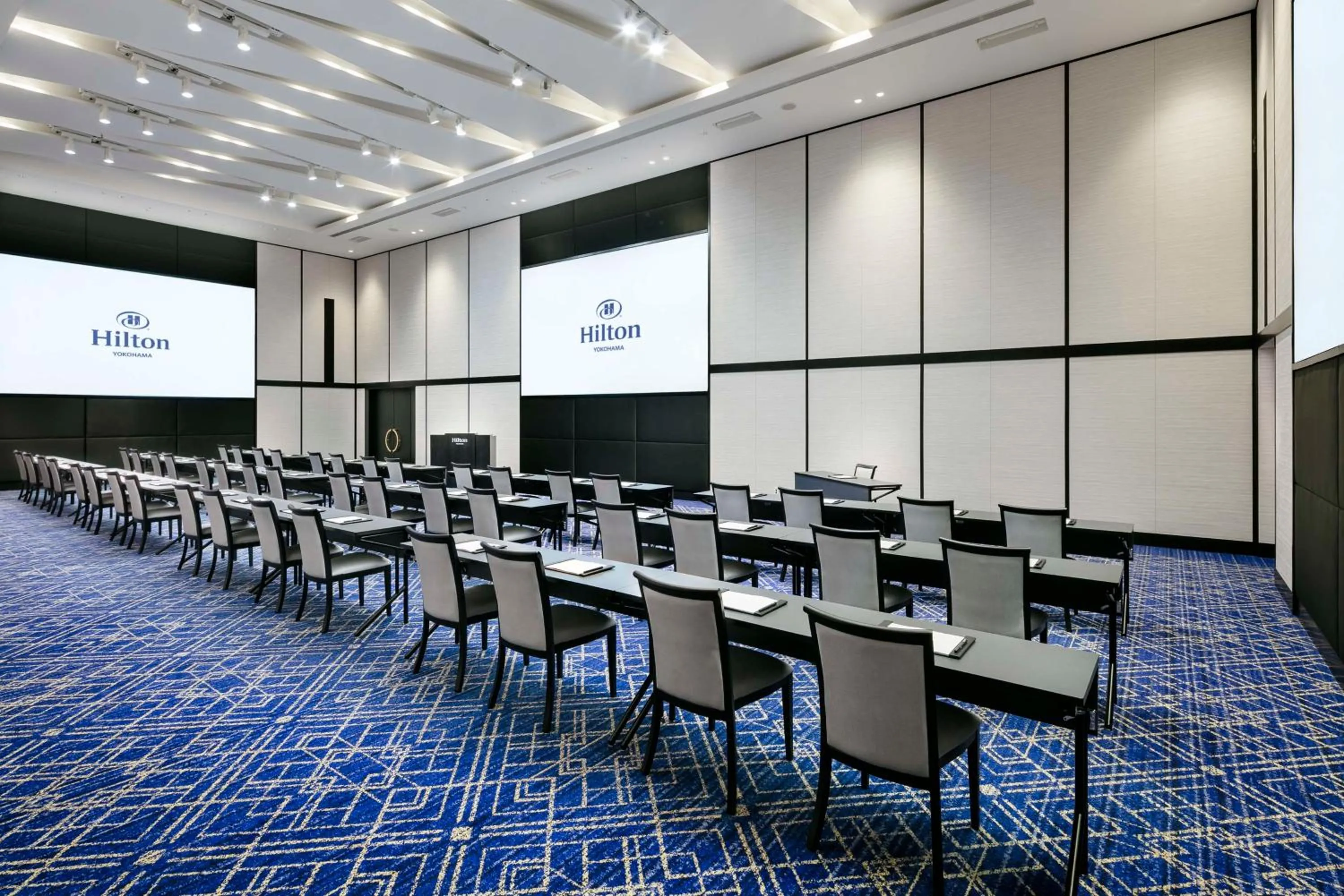 Meeting/conference room in Hilton Yokohama