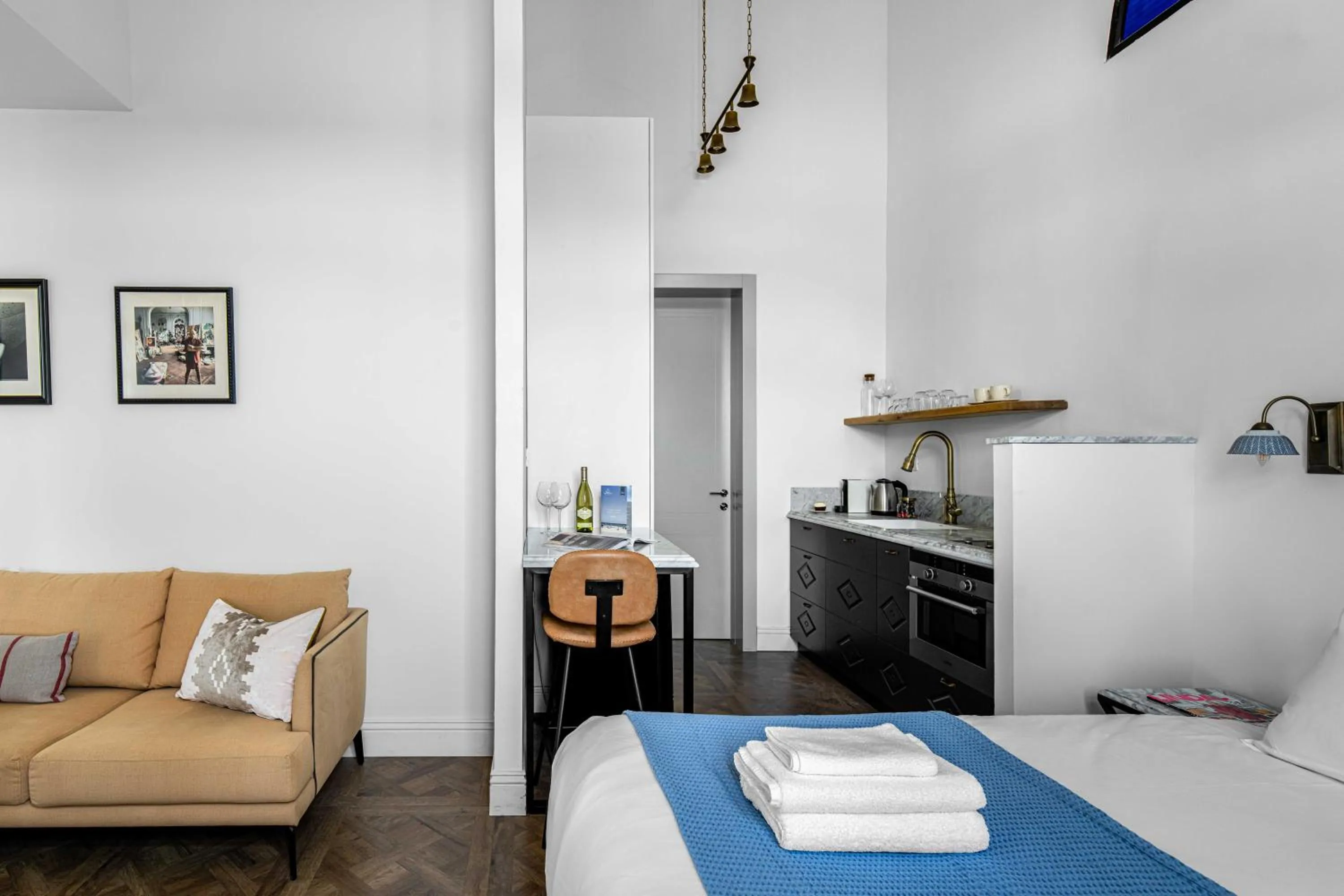 Kubler's House - By Beach Apartments TLV