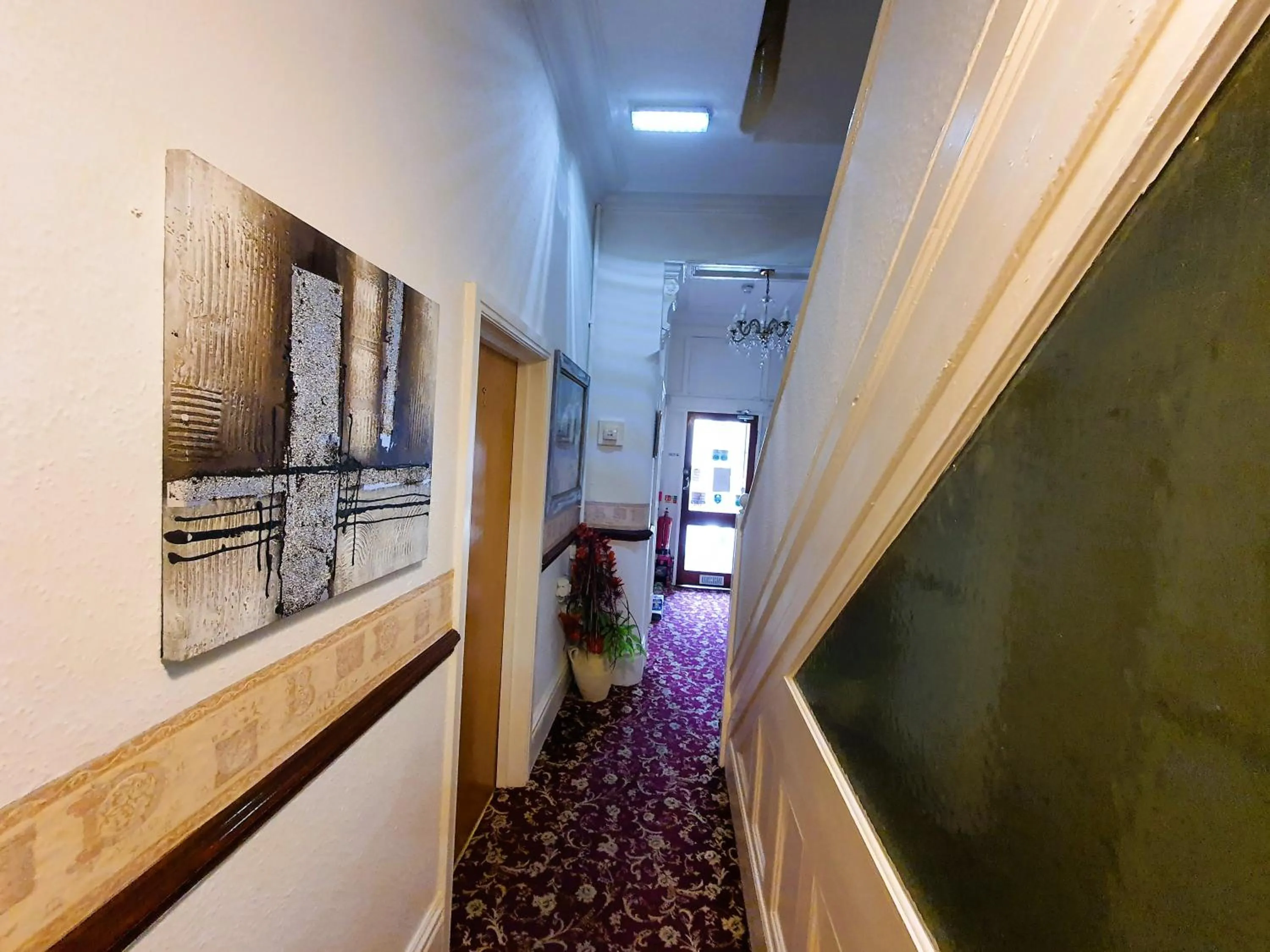 concierge in Windsor House Hotel