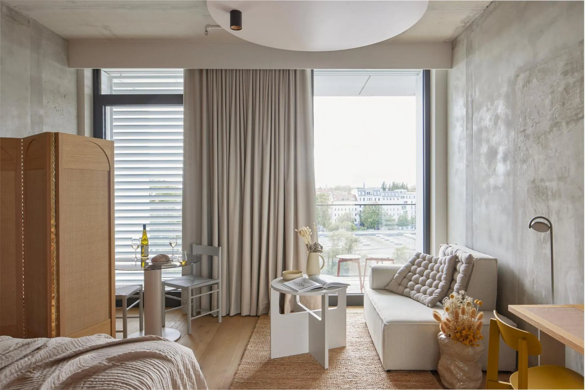 Fitness centre/facilities in Locke at East Side Gallery