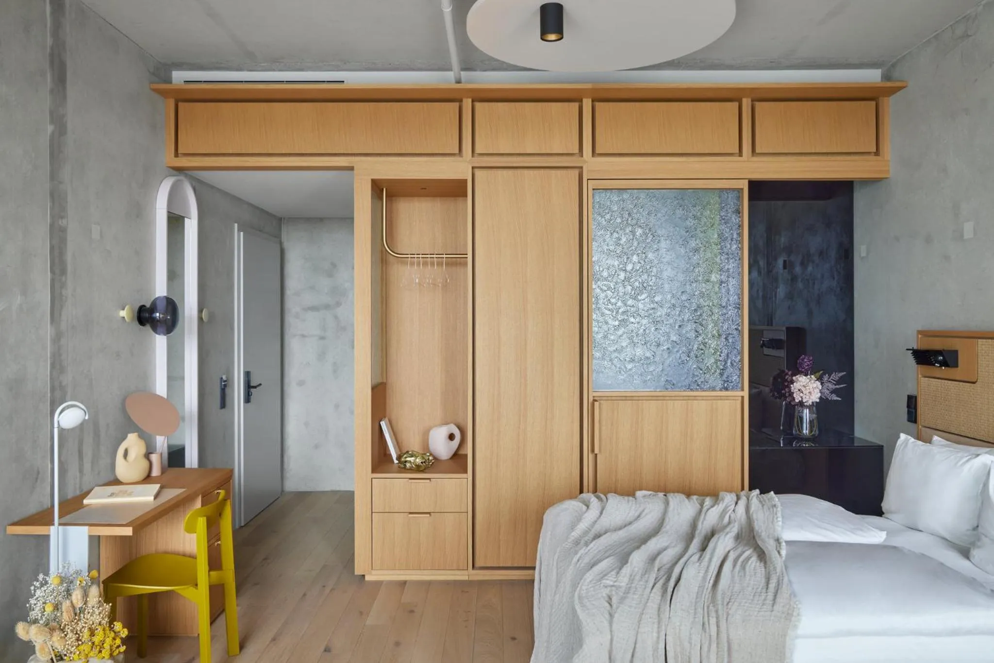 Fitness centre/facilities, Bed in Locke at East Side Gallery