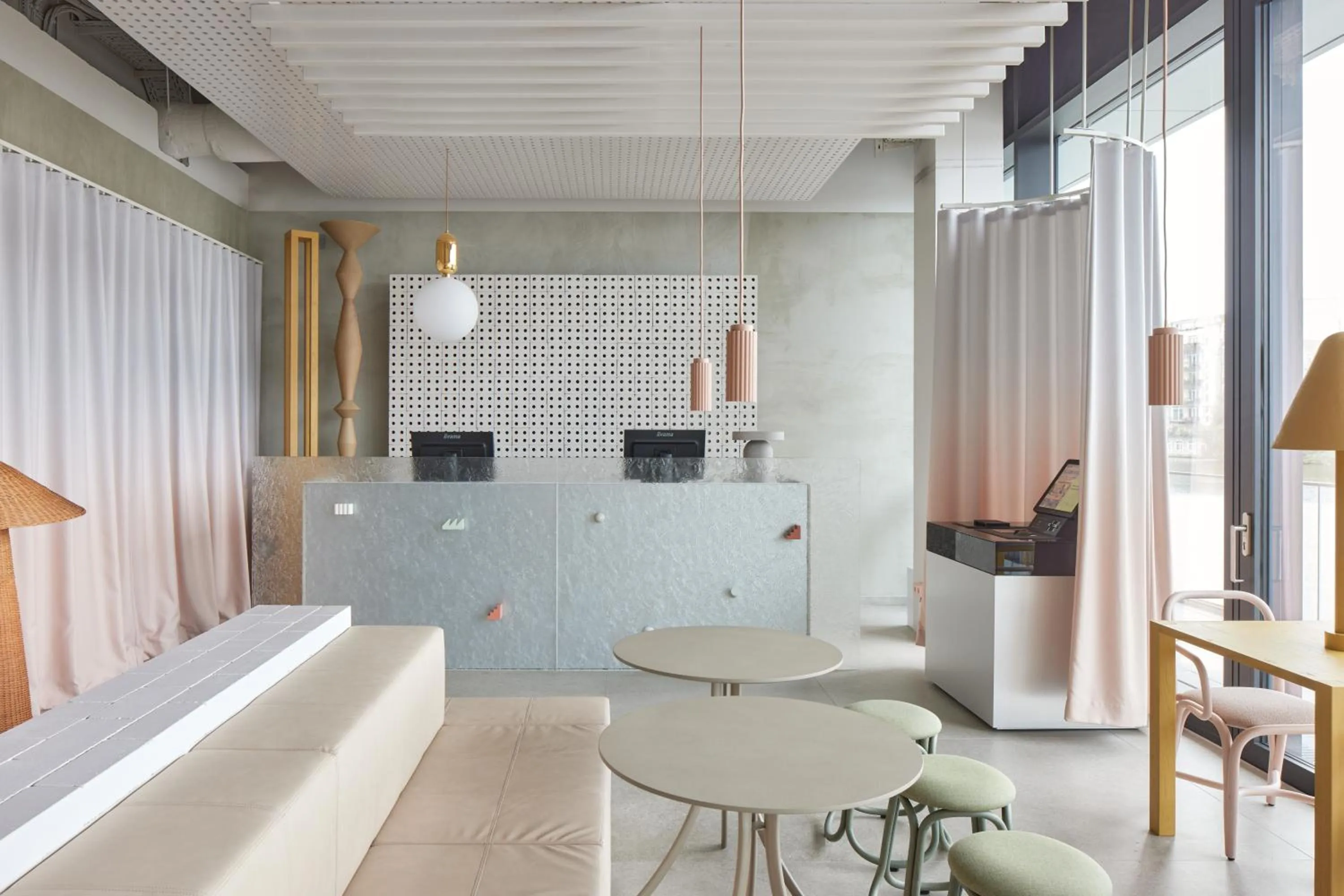 Lobby or reception in Locke at East Side Gallery