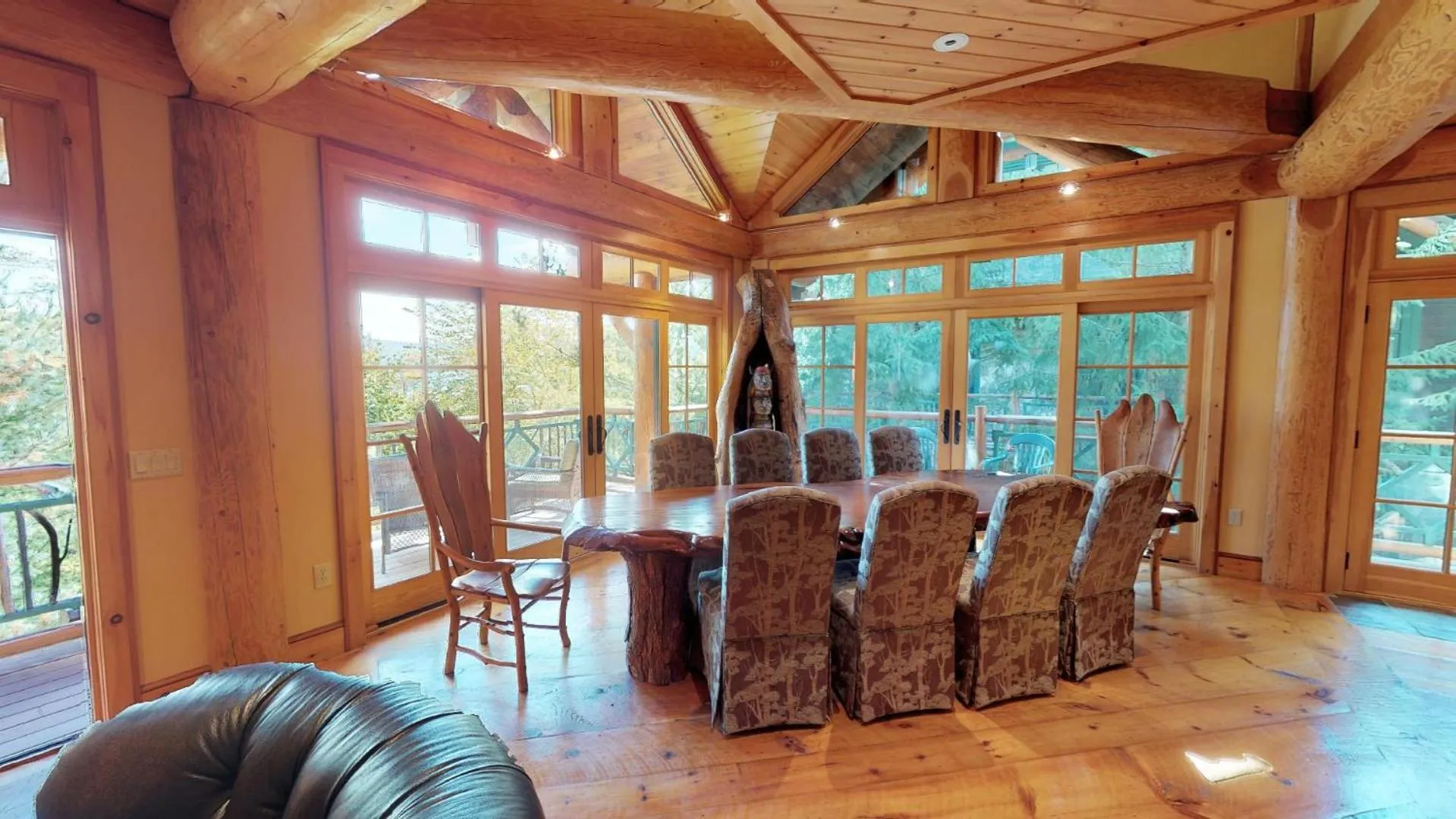 Cayuga Lodge South