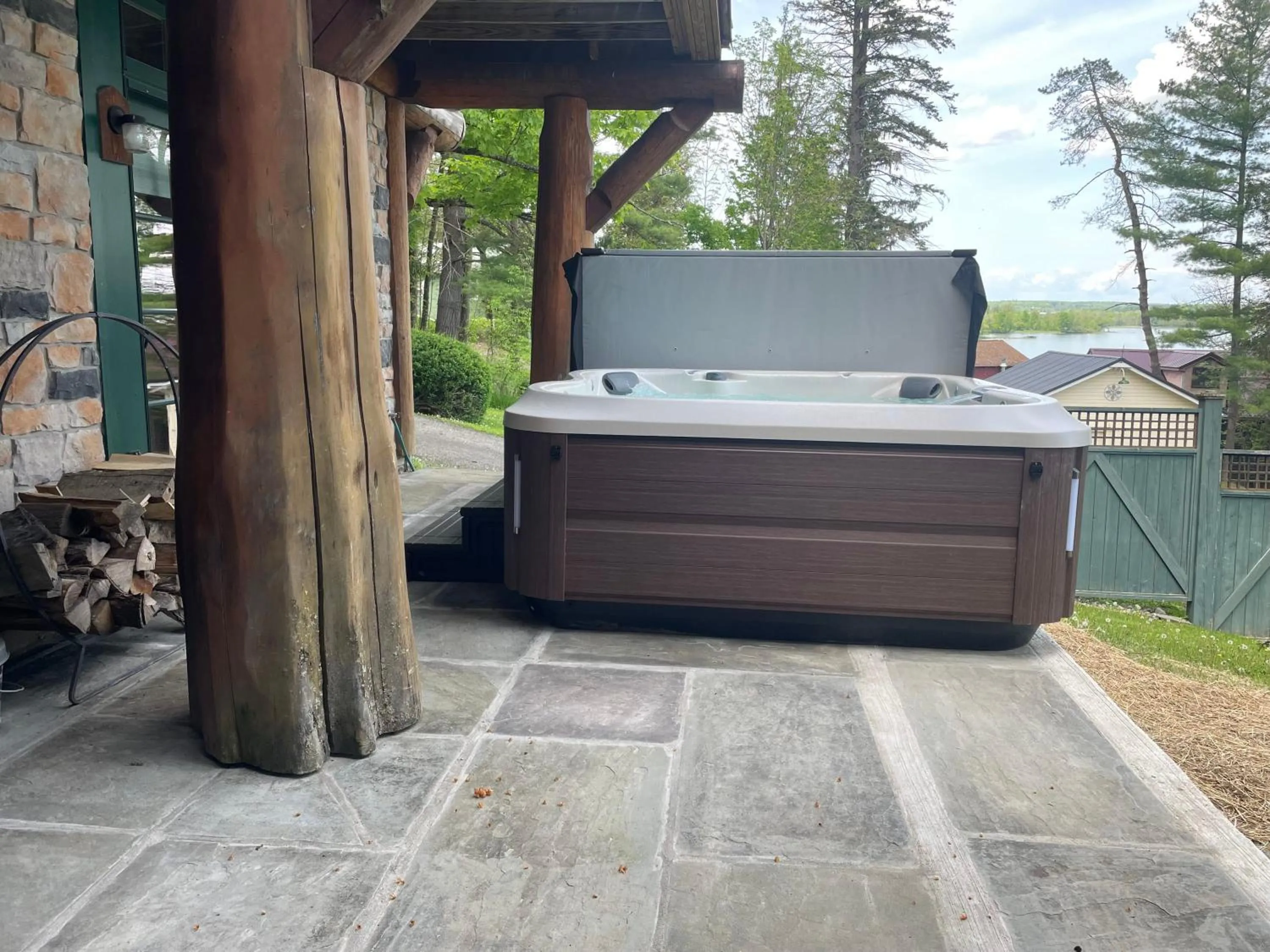 Oneida Lodge North