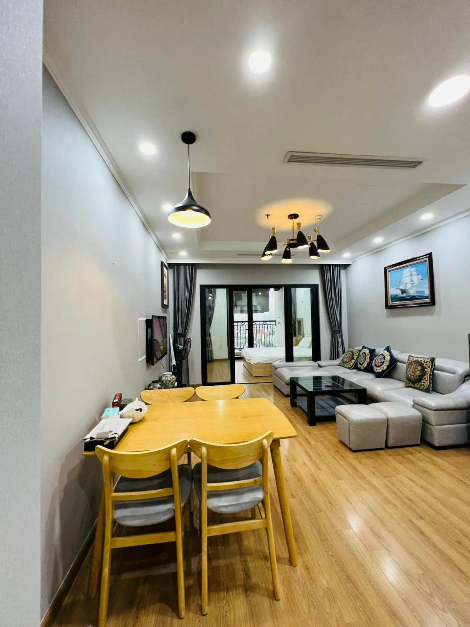 Vincom Mega Mall Royal City 72A Nguyễn Trãi Thanh Xuân Hà Nội