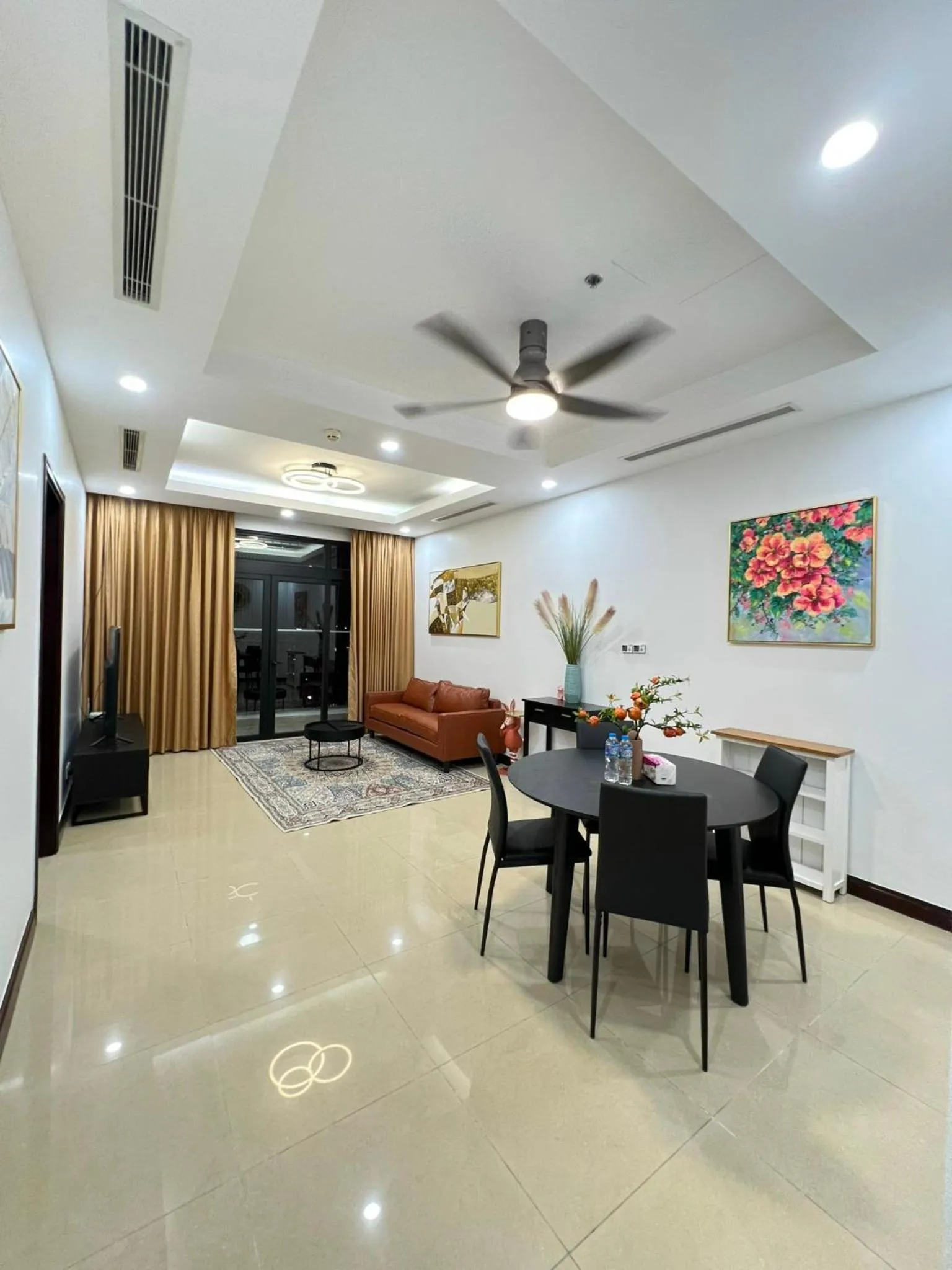 Vincom Mega Mall Royal City 72A Nguyễn Trãi Thanh Xuân Hà Nội