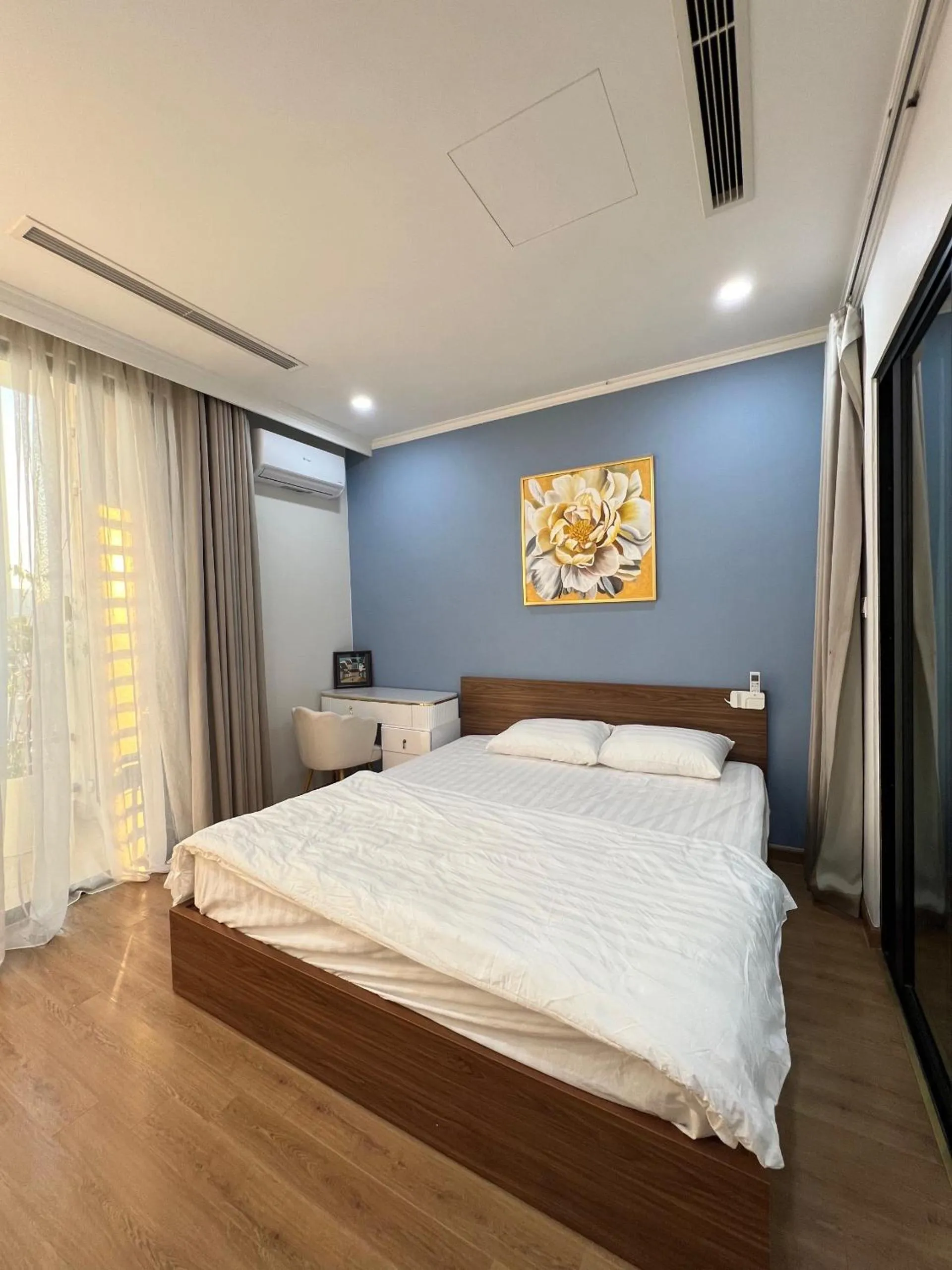 Bed in Vincom Mega Mall Royal City 72A Nguyễn Trãi Thanh Xuân Hà Nội