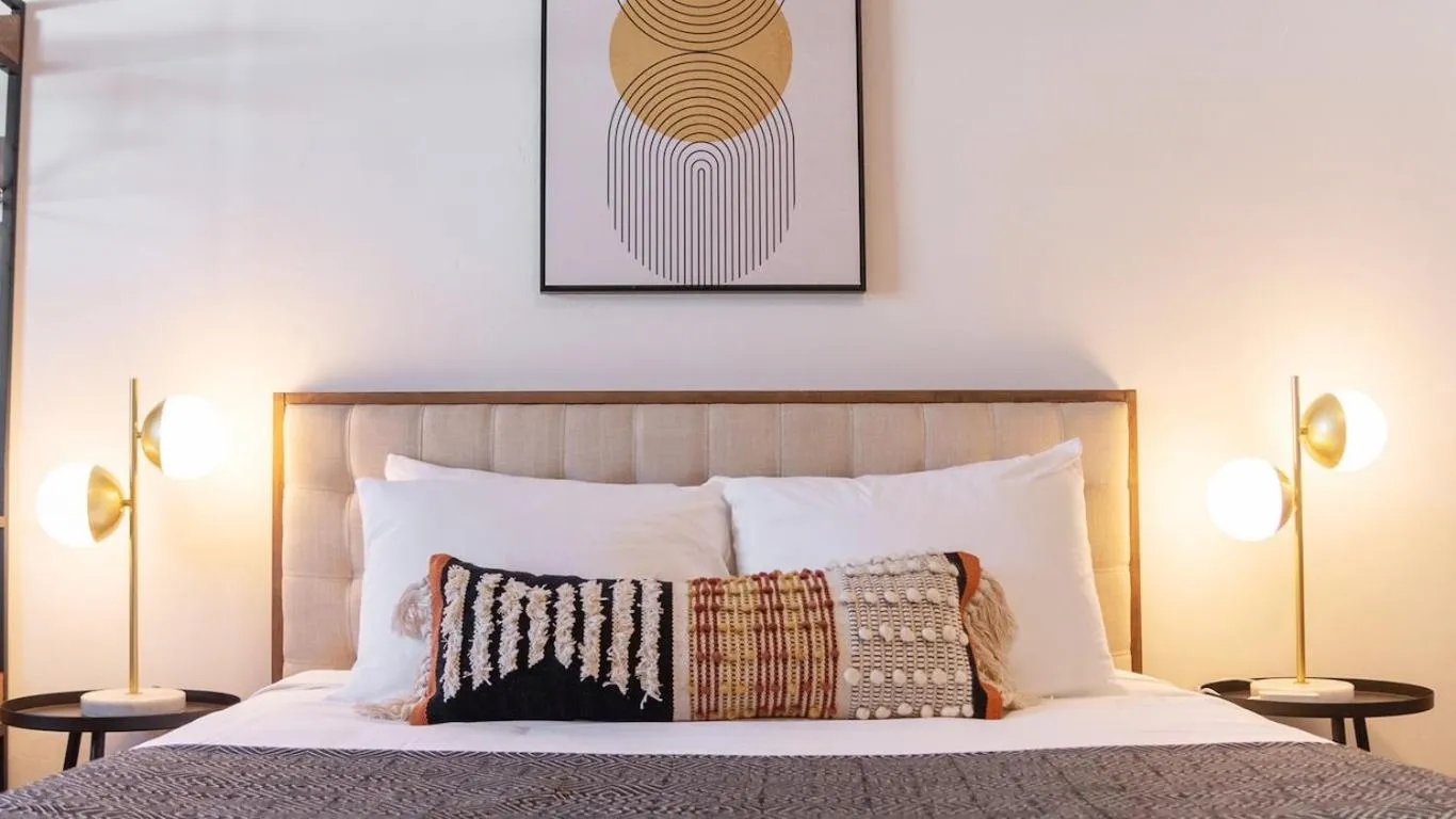 Bed in High Creek Lodge and Cabins