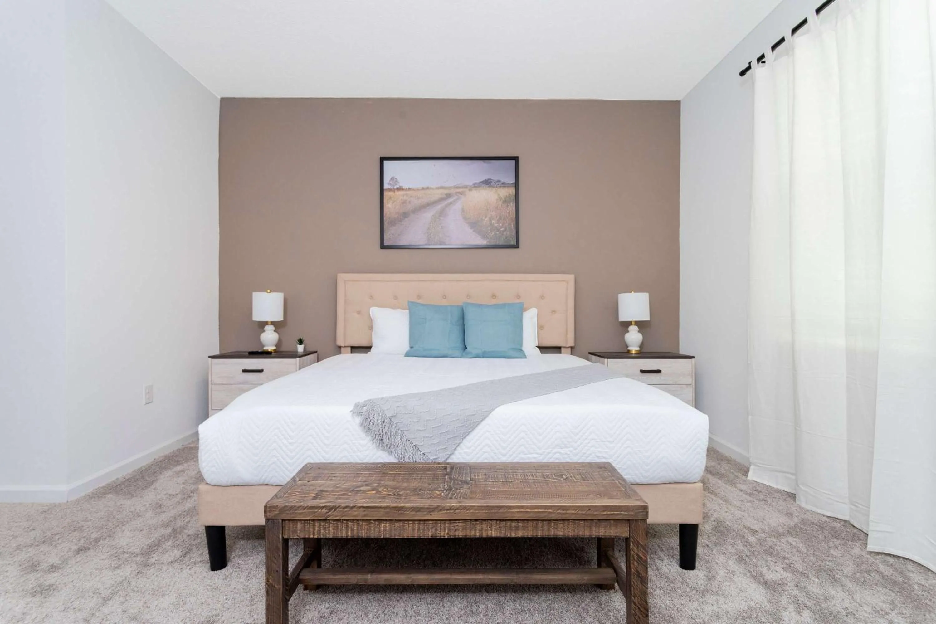 Bed in Family Friendly 3Bd Close to Disney @Champions Gate 991