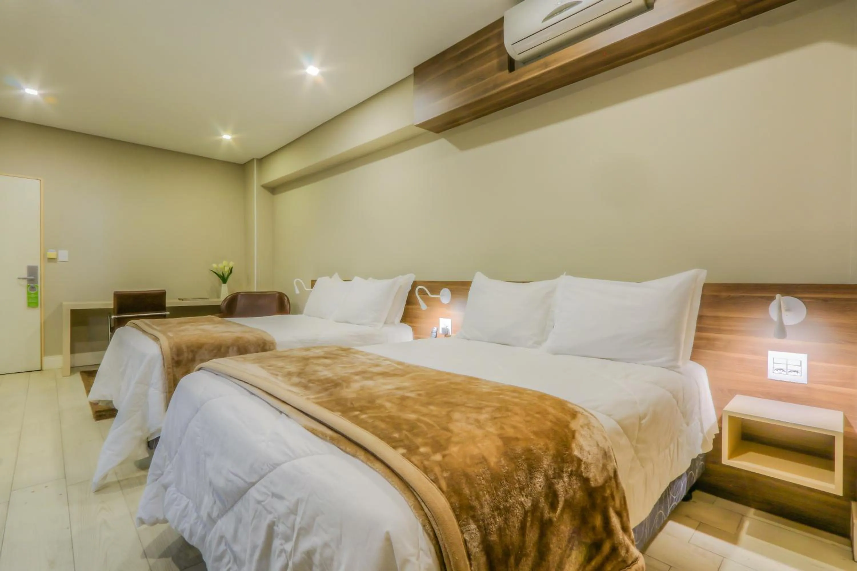 Photo of the whole room, Bed in Tri Hotel Lajeado