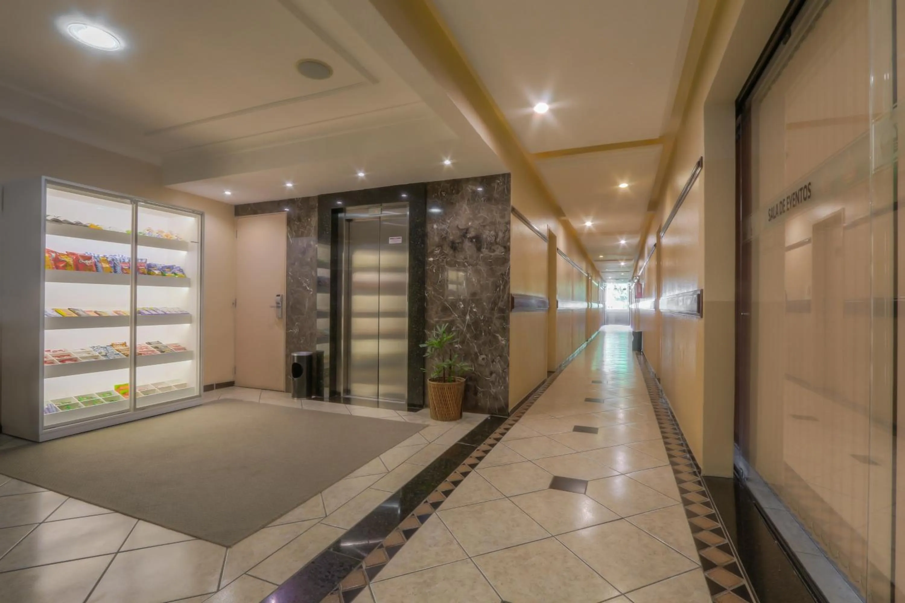 Food in Tri Hotel Lajeado