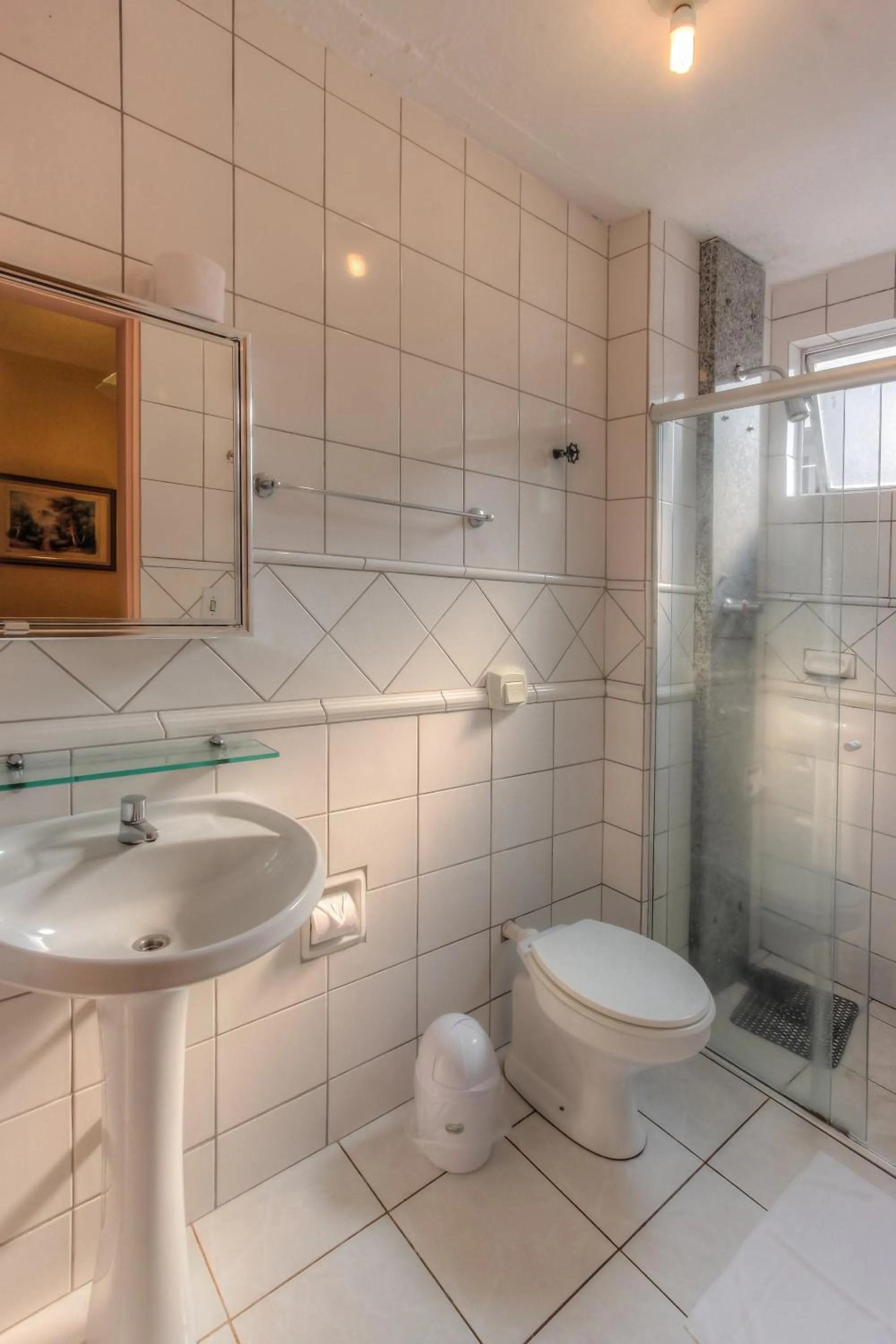 Shower in Tri Hotel Lajeado