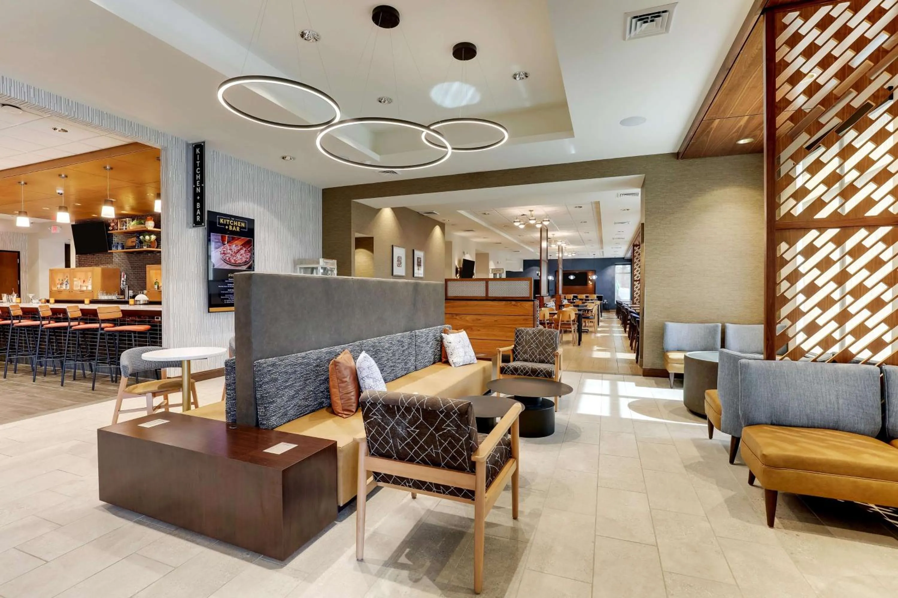 Lobby or reception in Drury Plaza Hotel Tallahassee