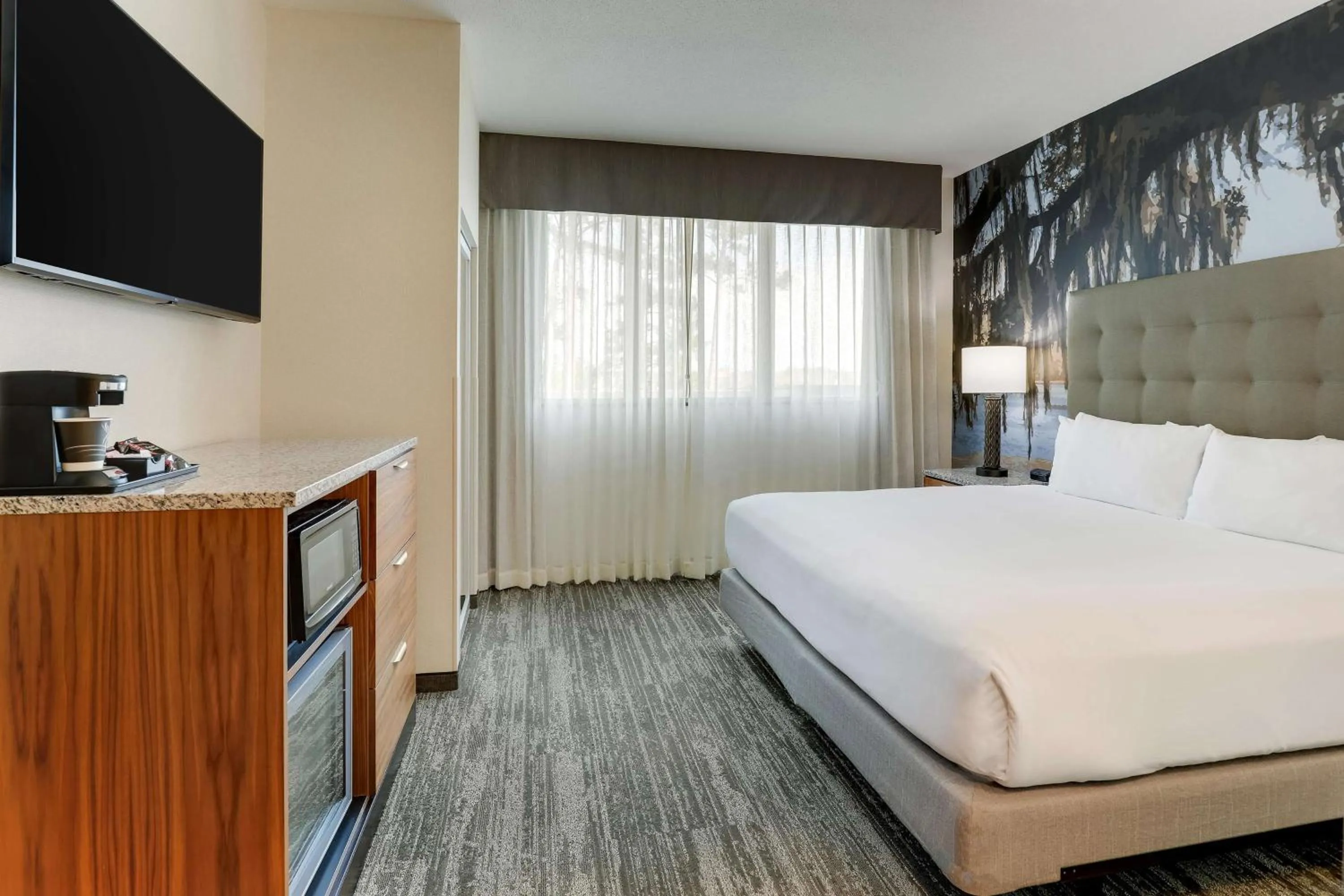 Bedroom, Bed in Drury Plaza Hotel Tallahassee