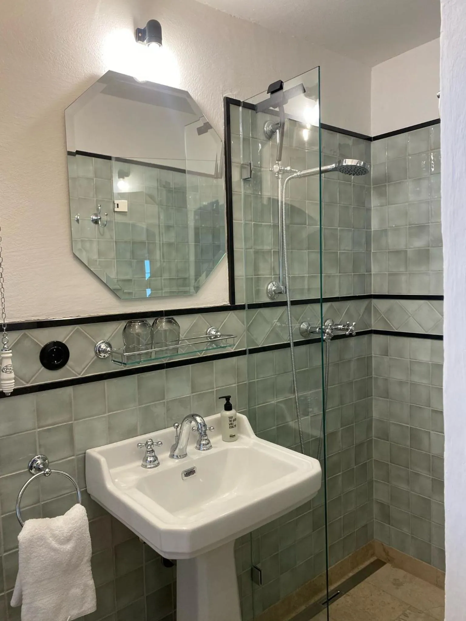 Bathroom in Podenhaus