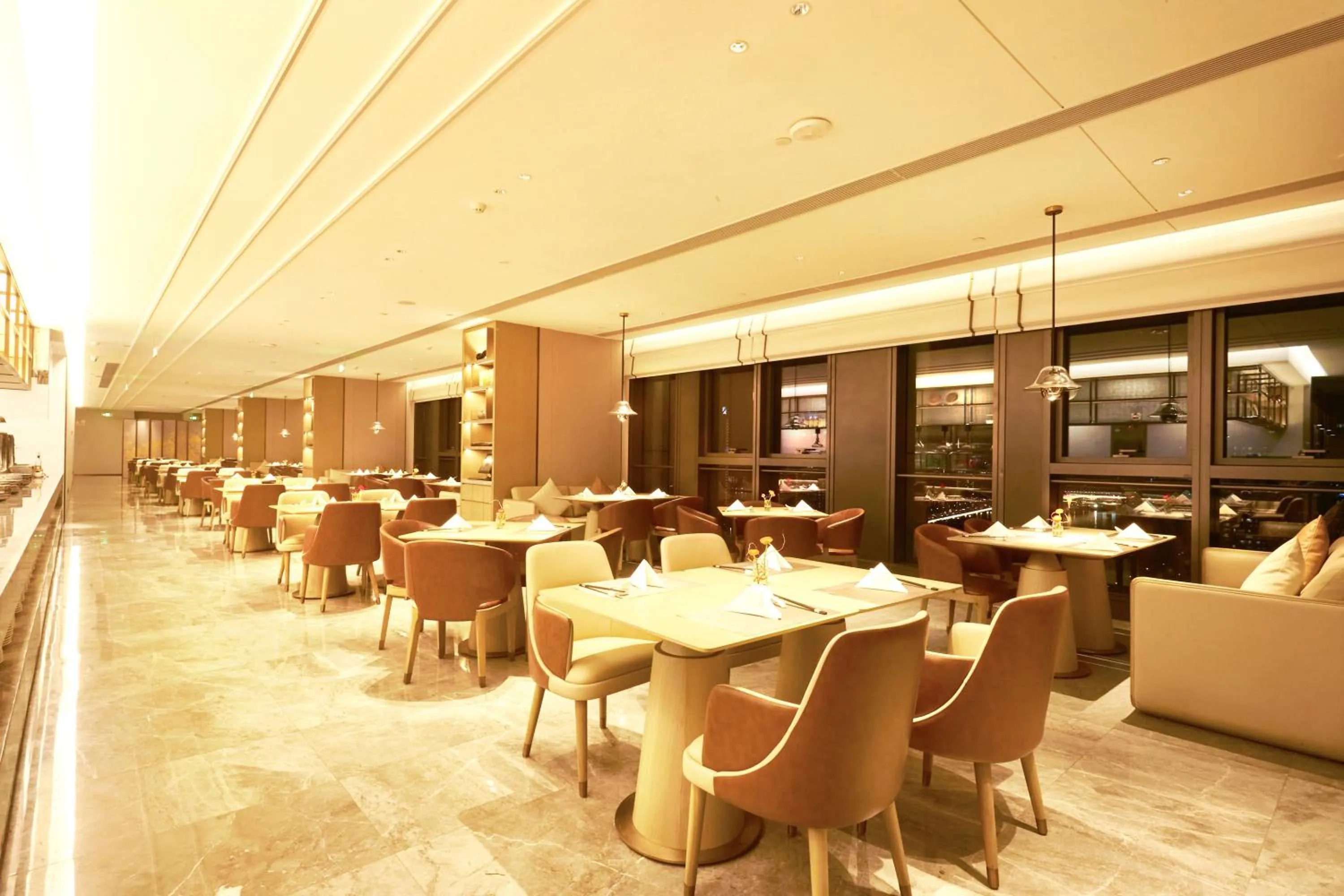 Restaurant/places to eat in Guangzhou Pazhou LN DongFang Hotel