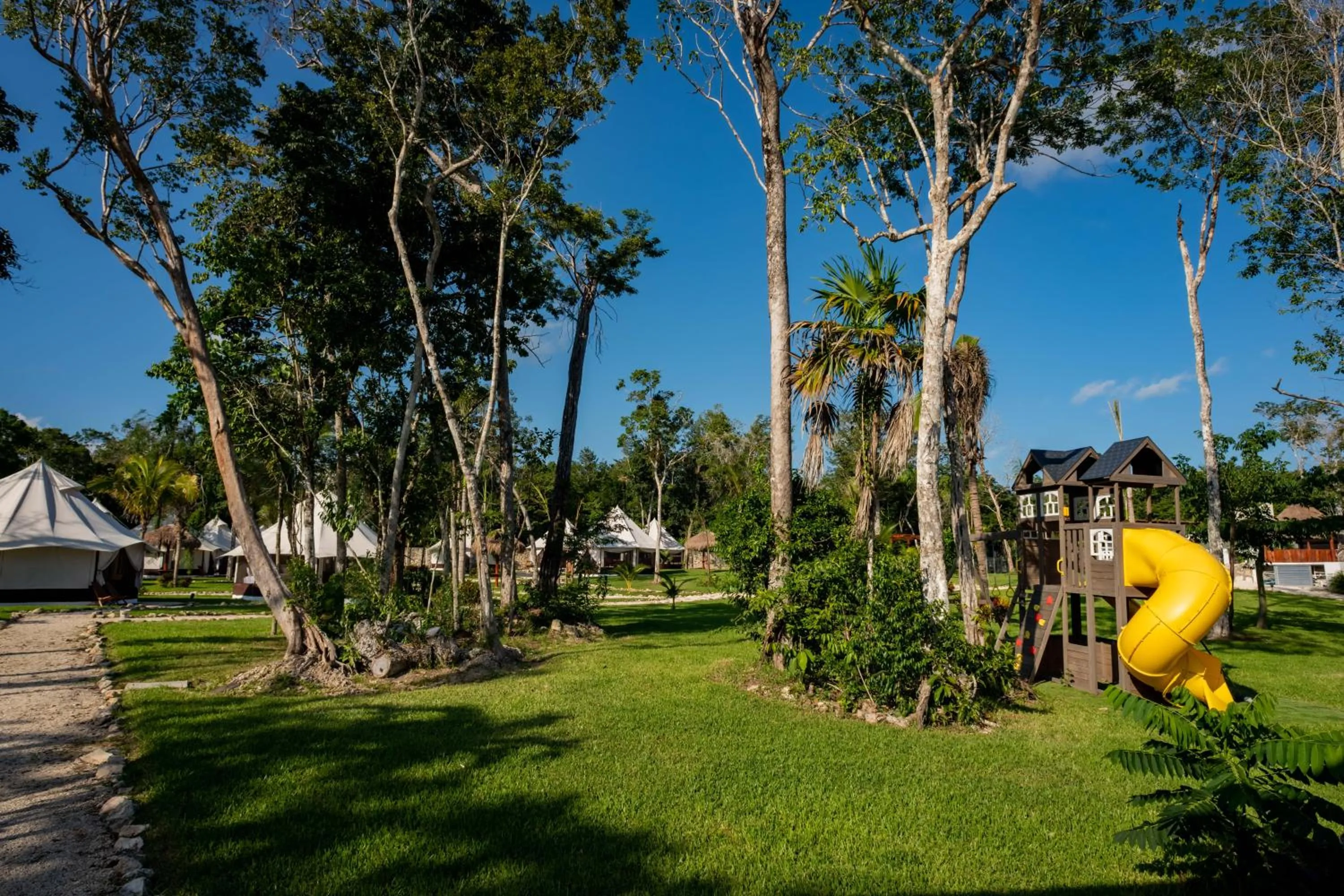 Game Room in Xakluum Eco Glampings