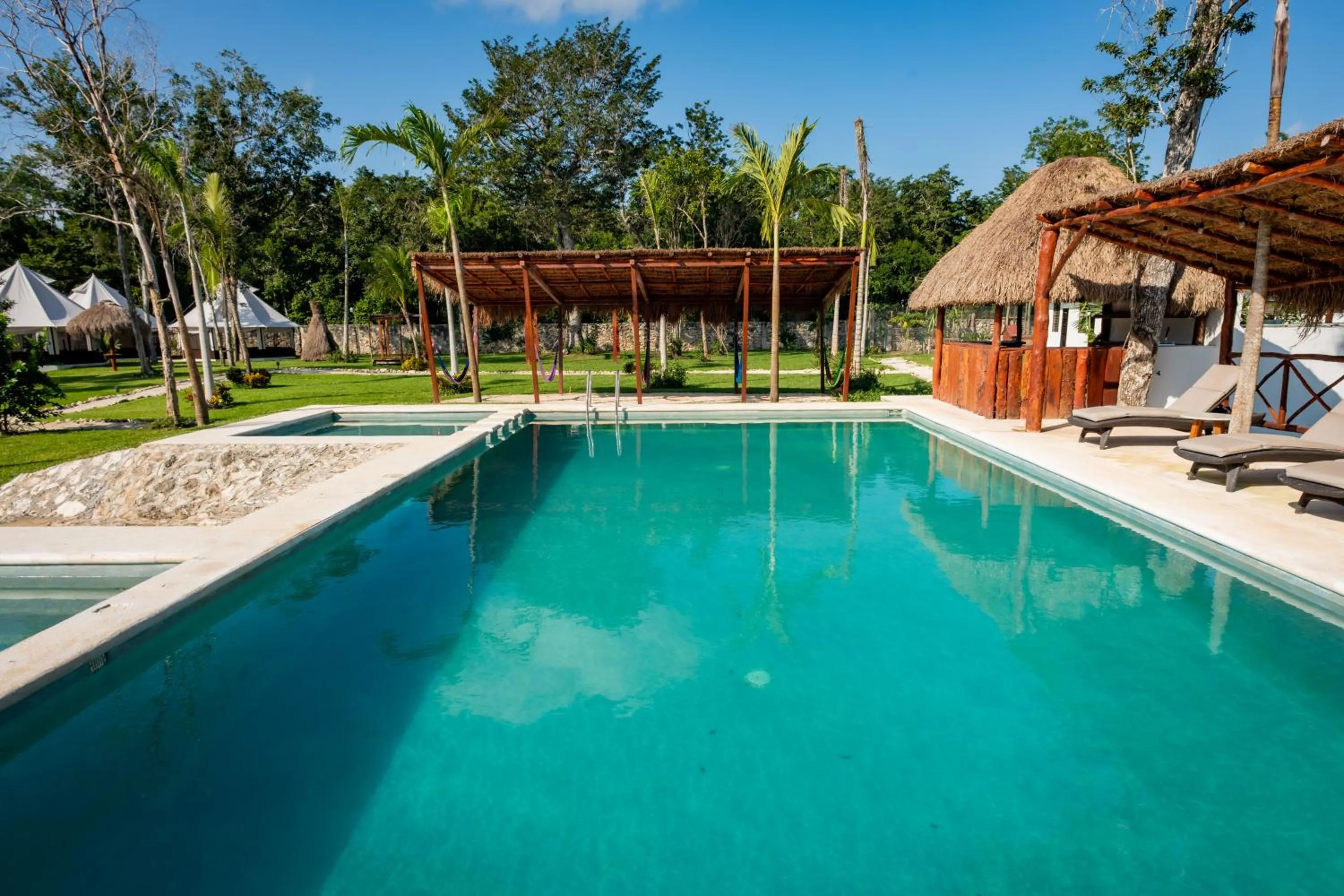 Swimming pool in Xakluum Eco Glampings