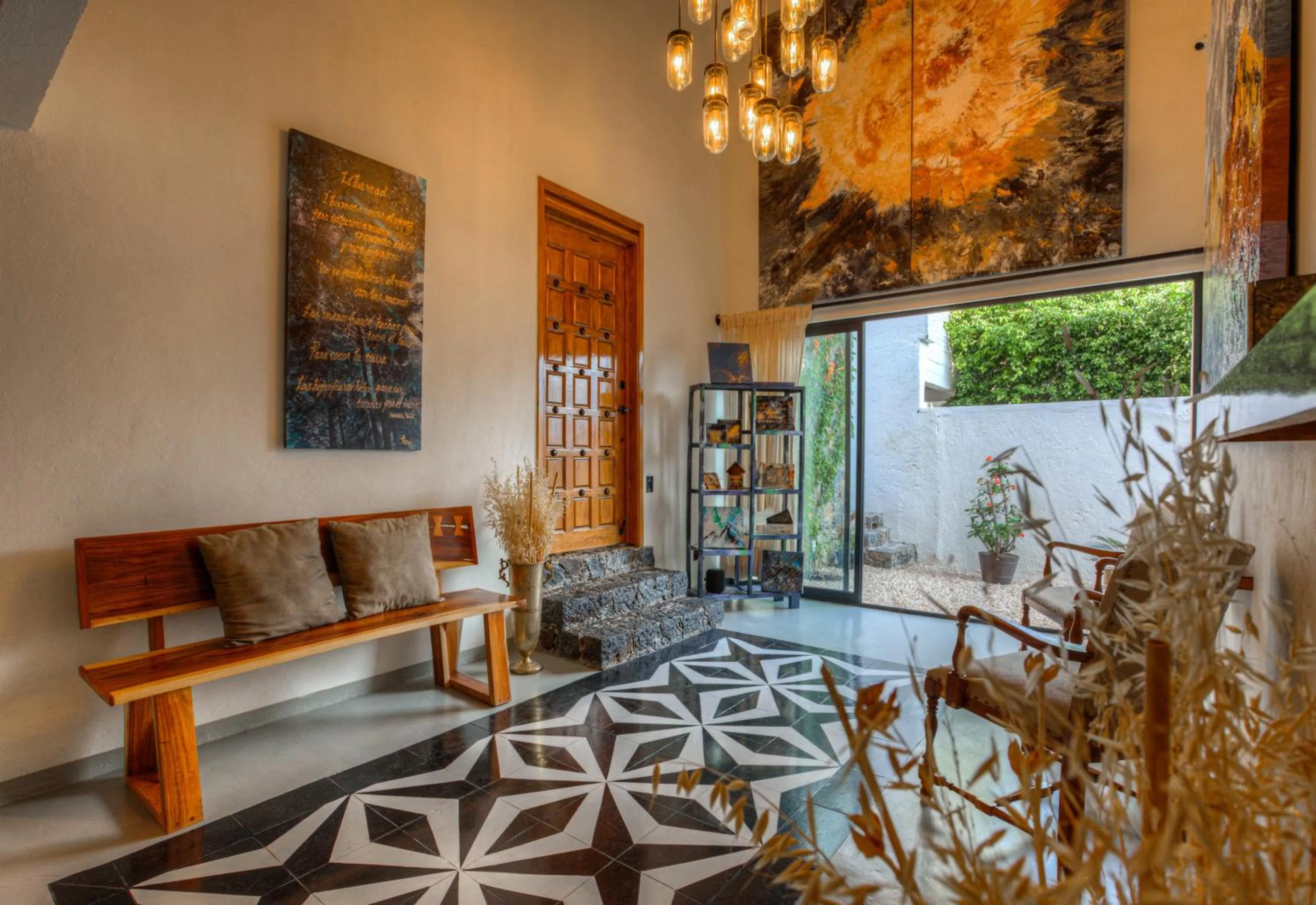 Decorative detail in Casa Ehua Hotel Galería