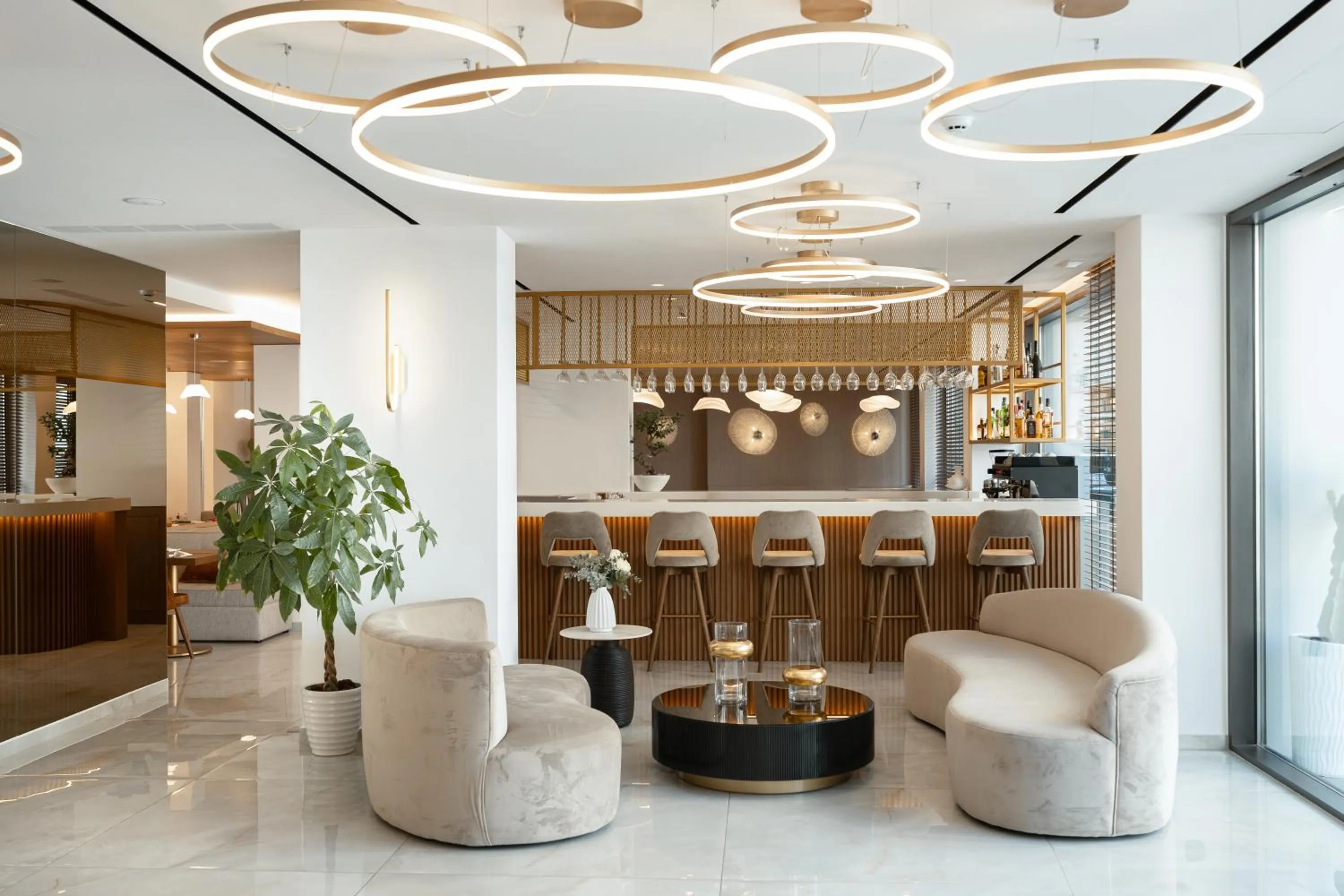 Restaurant/places to eat in Ethereal White Resort Hotel & Spa - Adults Only