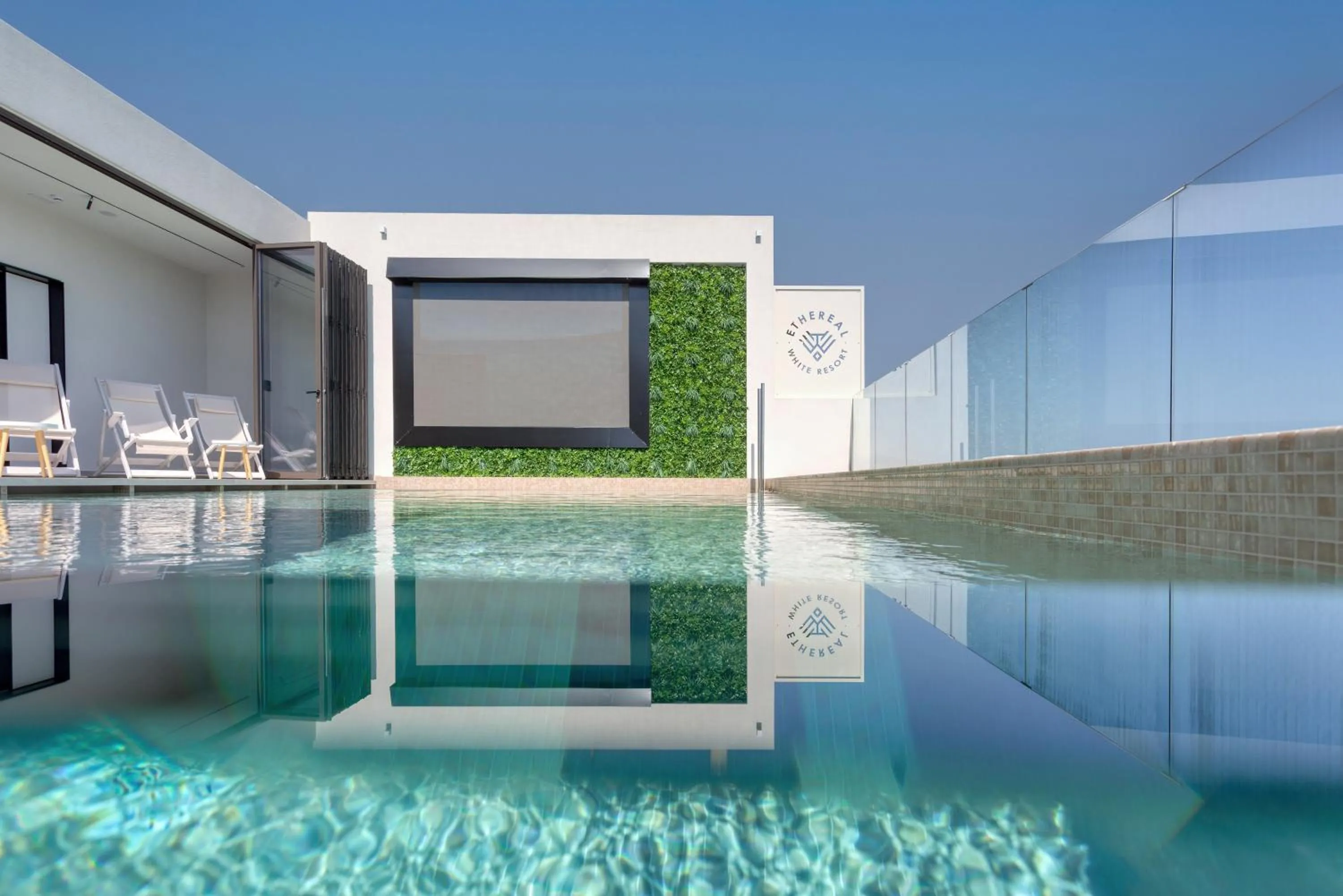 Swimming pool in Ethereal White Resort Hotel & Spa - Adults Only
