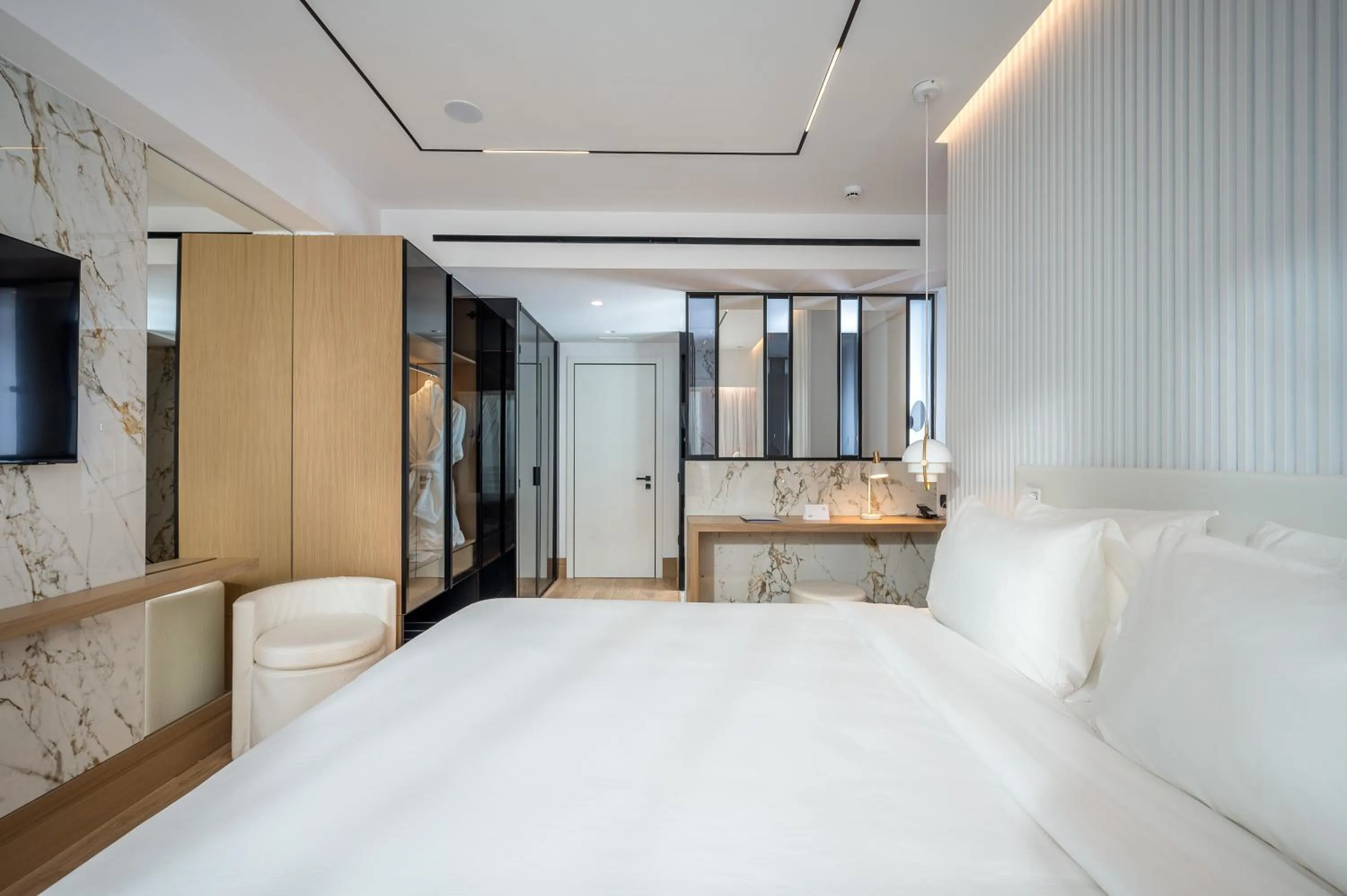 Photo of the whole room, Bed in Ethereal White Resort Hotel & Spa - Adults Only