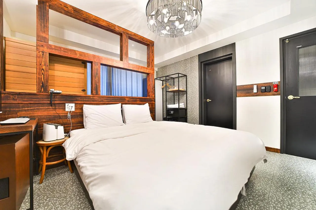 Bed in Hotel February Tongyeong Jukrim