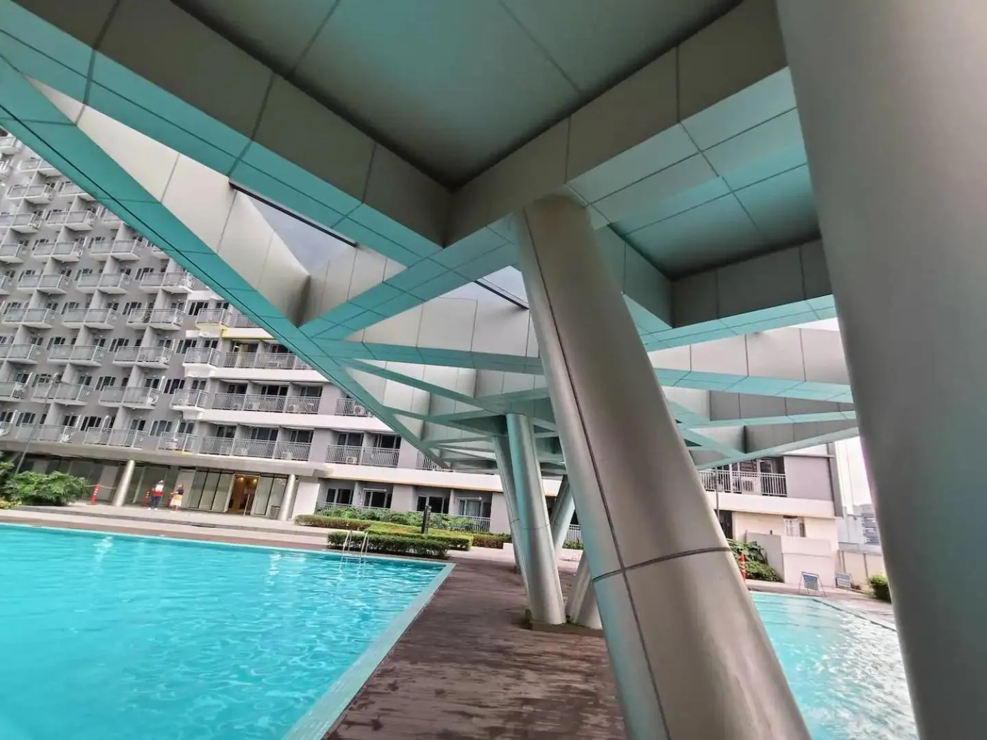Swimming pool in Penthouse studio at Fame Residence 41st Floor, ShangriLa-Megamall