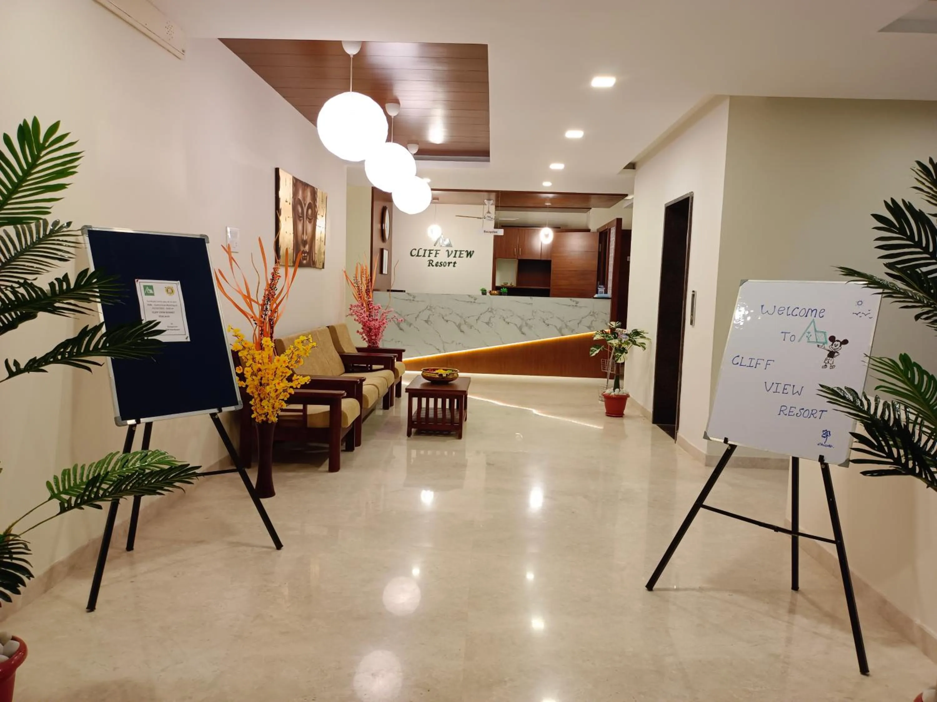 Lobby or reception in CLIFFVIEW RESORT
