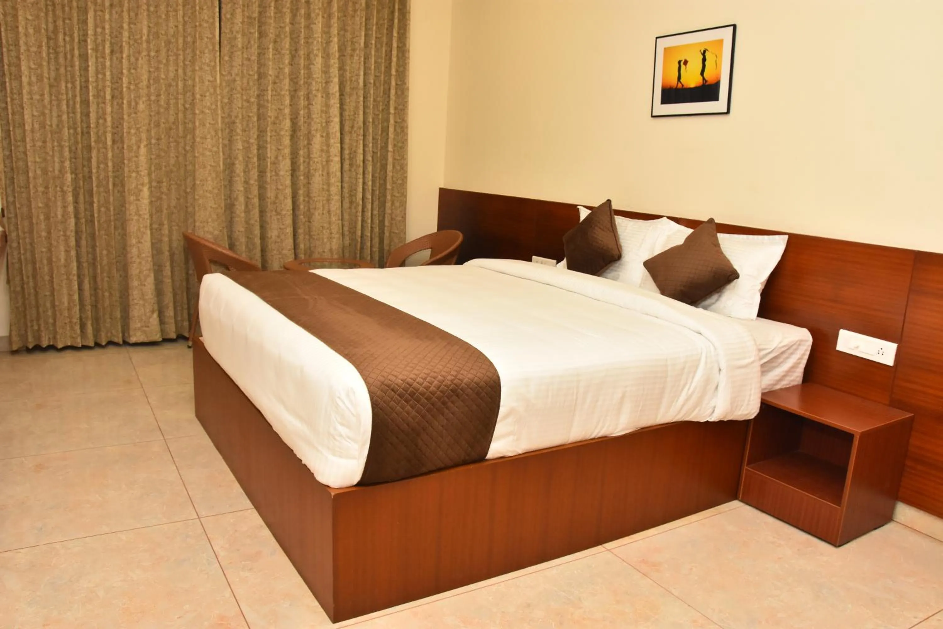 Bedroom, Bed in CLIFFVIEW RESORT