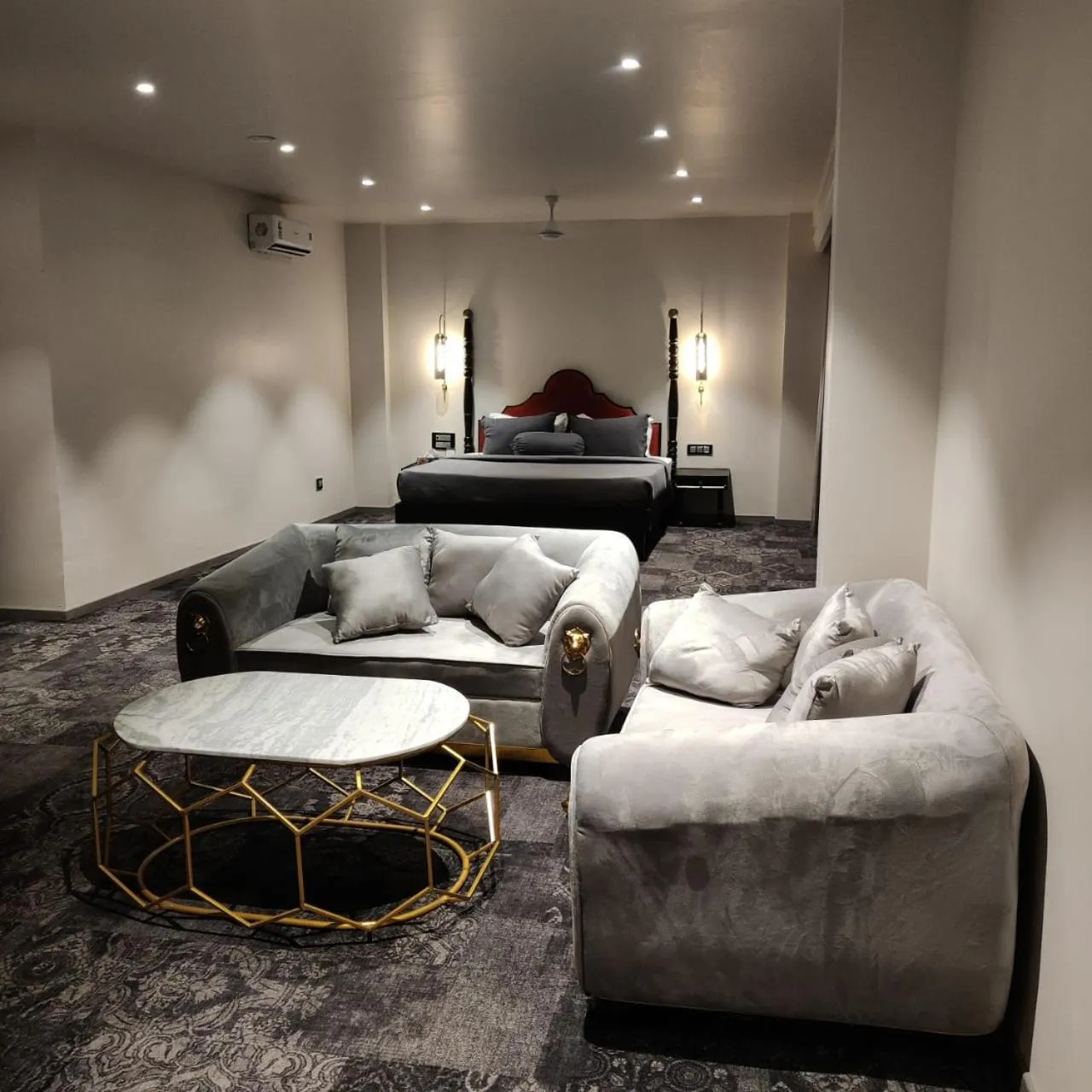 Living room in The Saga Hotel Green Park