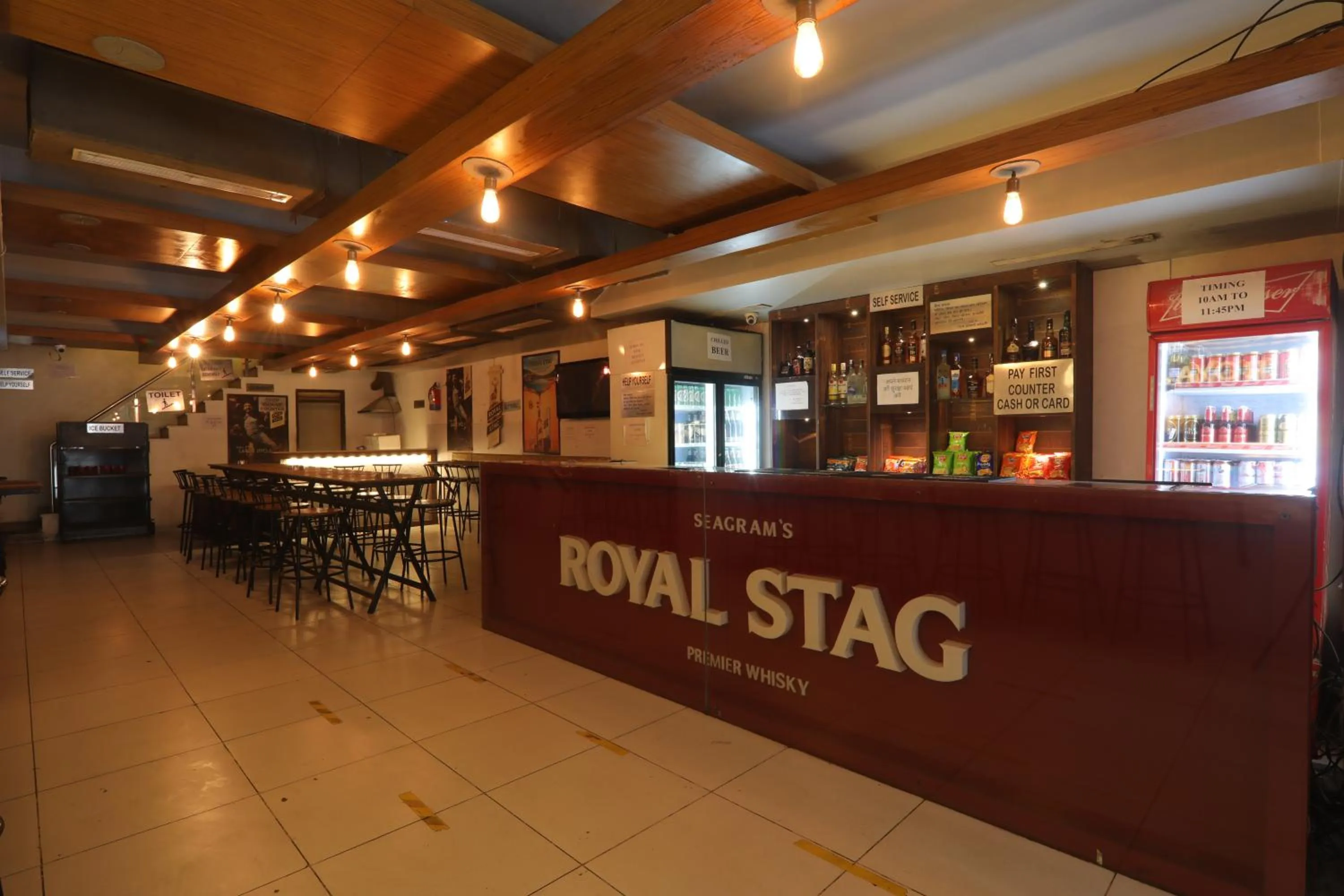 Lounge or bar in Hotel Mohan