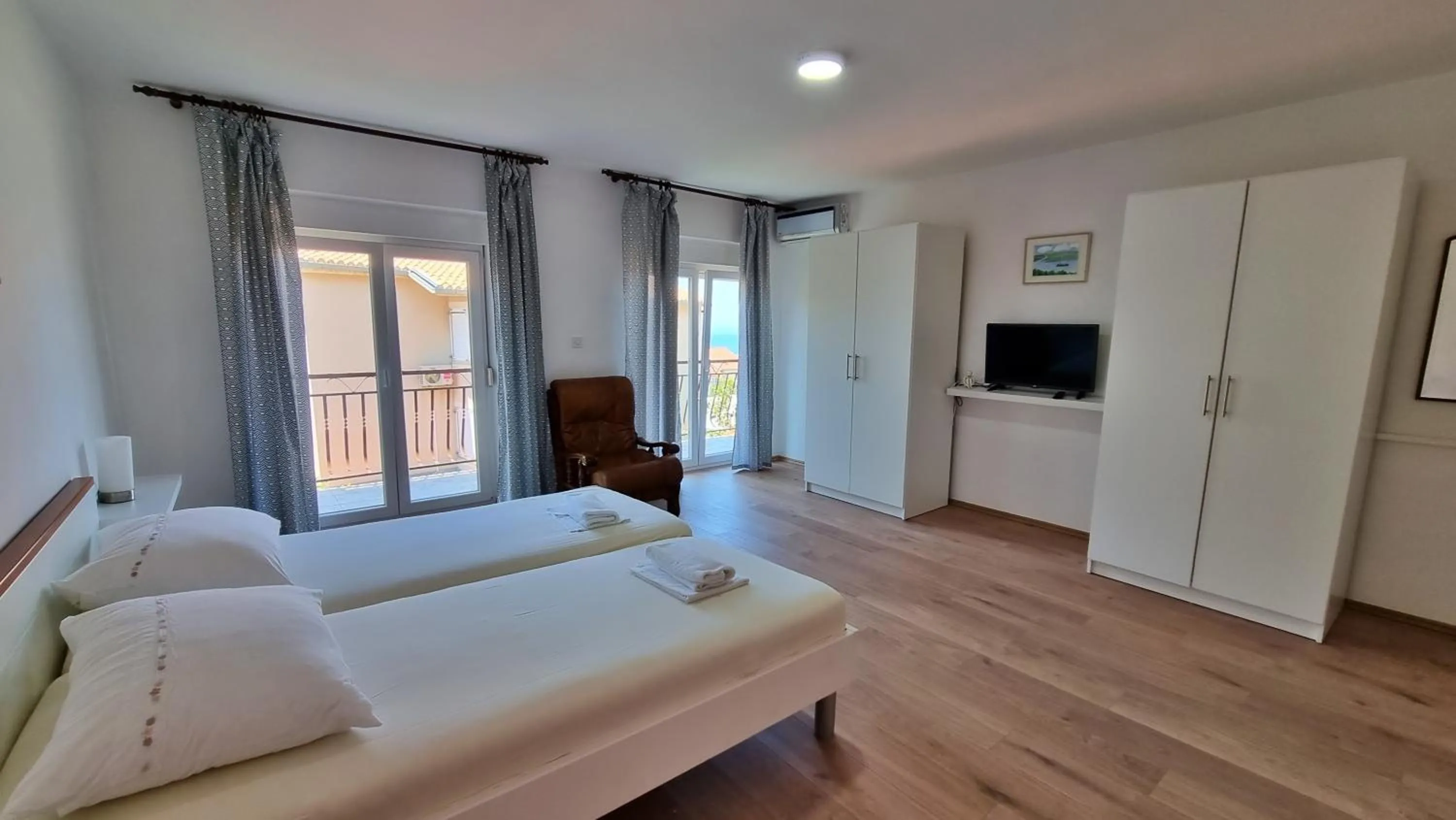 Bedroom, Bed in Apartments Iko Nemira