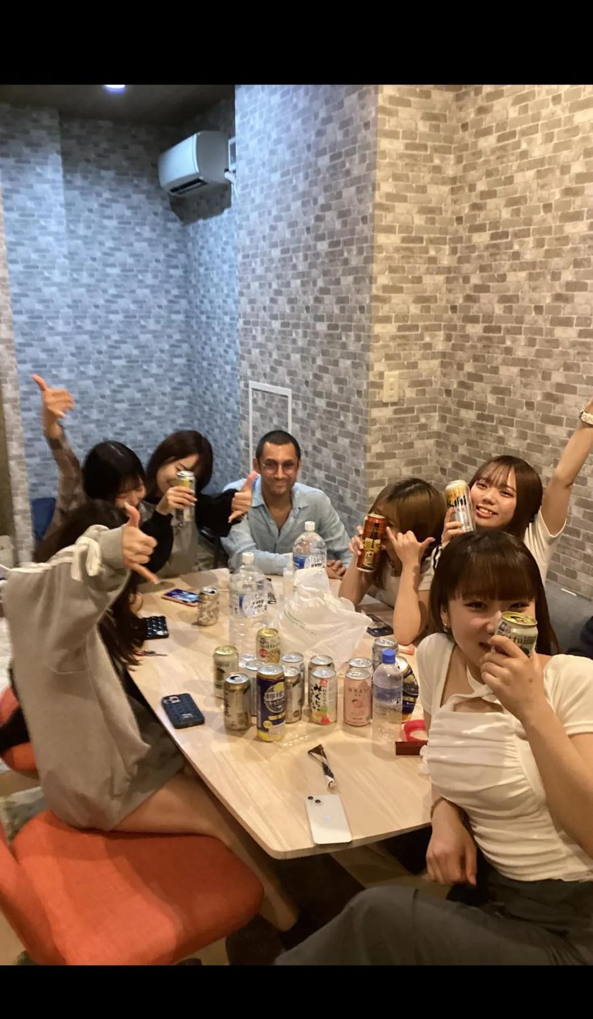 Food and drinks in Osaka Namba Hostel MIYABI