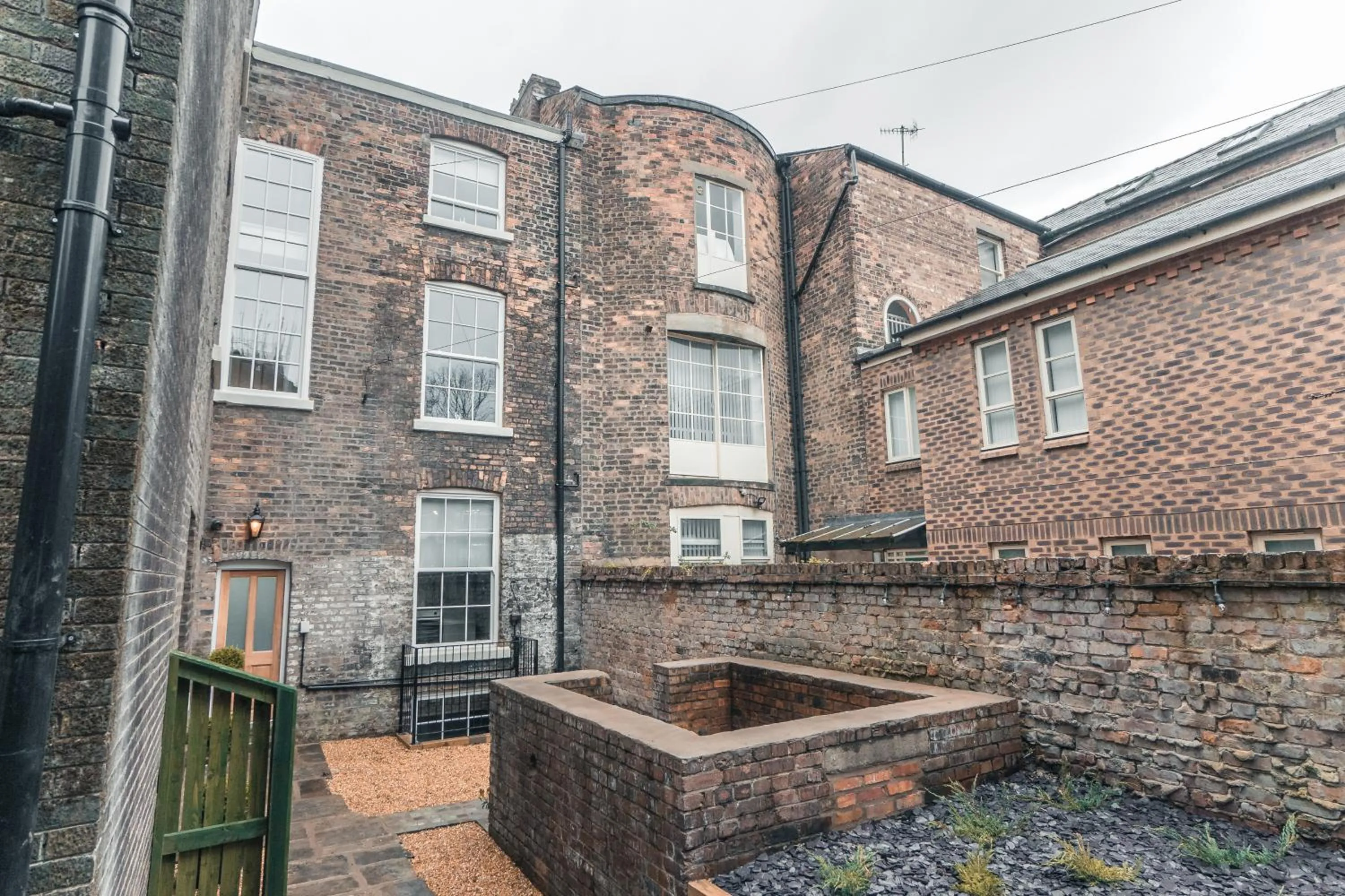 Garden in Clarence Street Town House