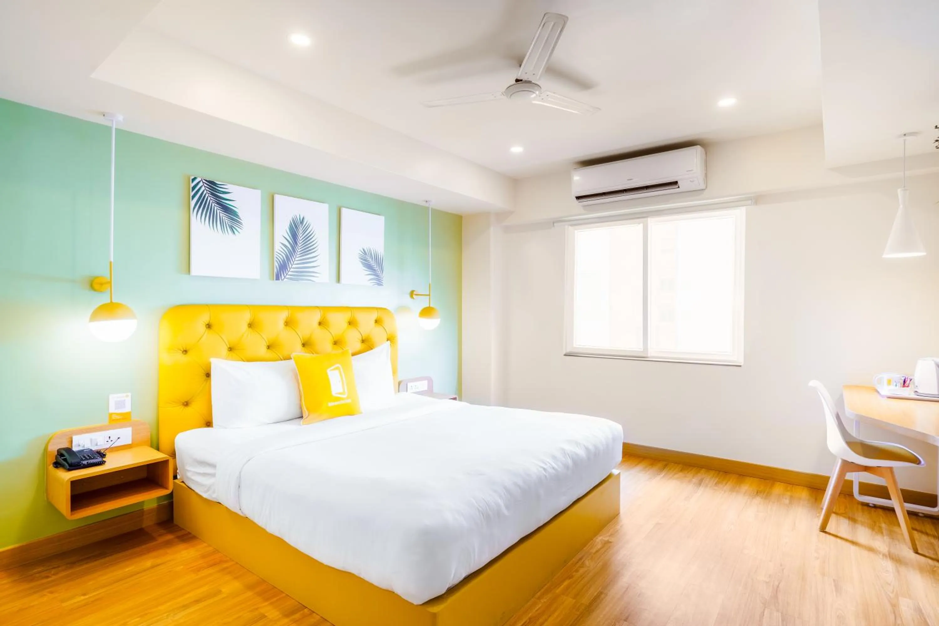 Photo of the whole room, Bed in Bloom Hotel - Cyber Towers