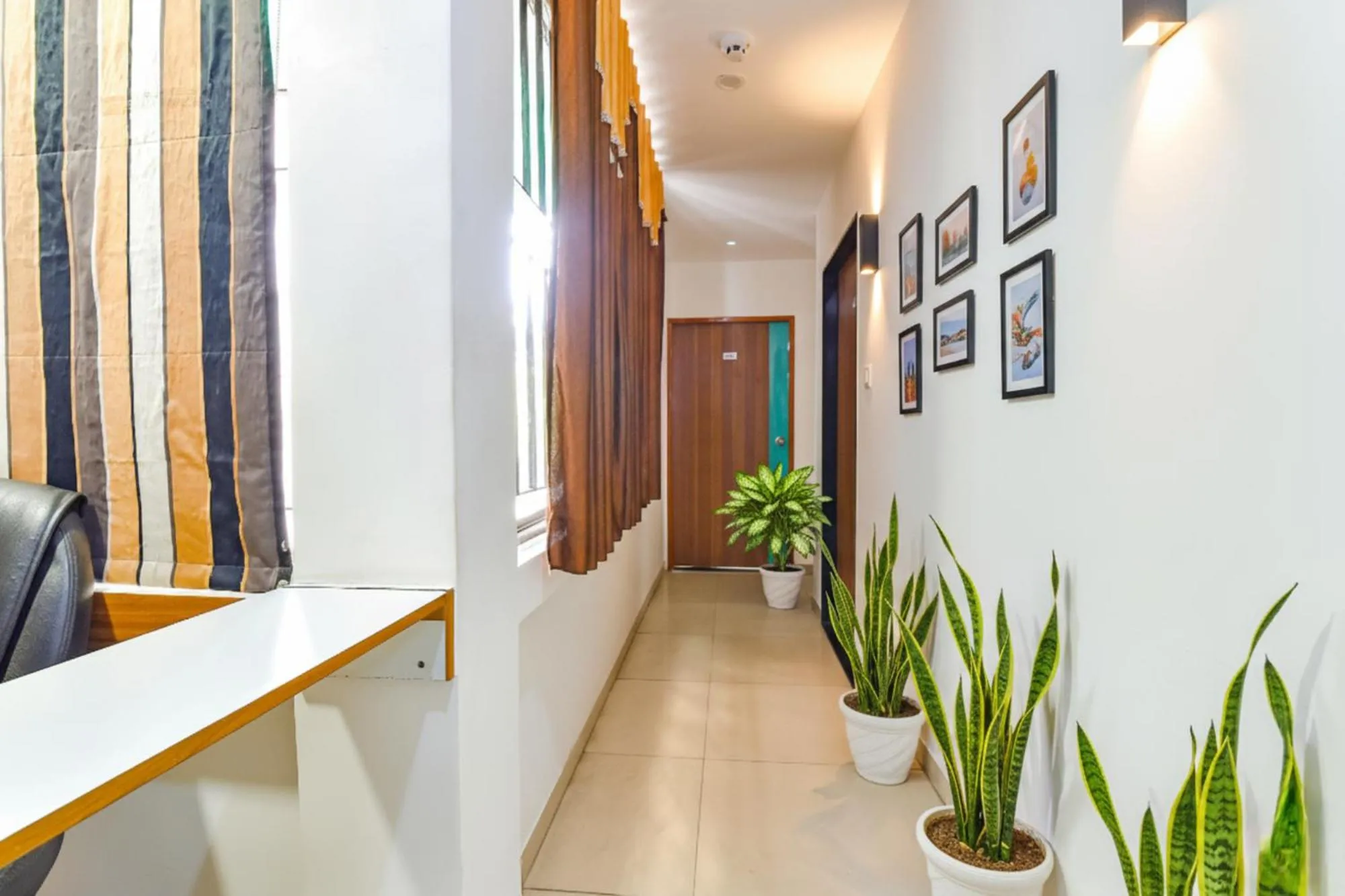 Lobby or reception in FabHotel Raj Ratna - Nr Ashram Road