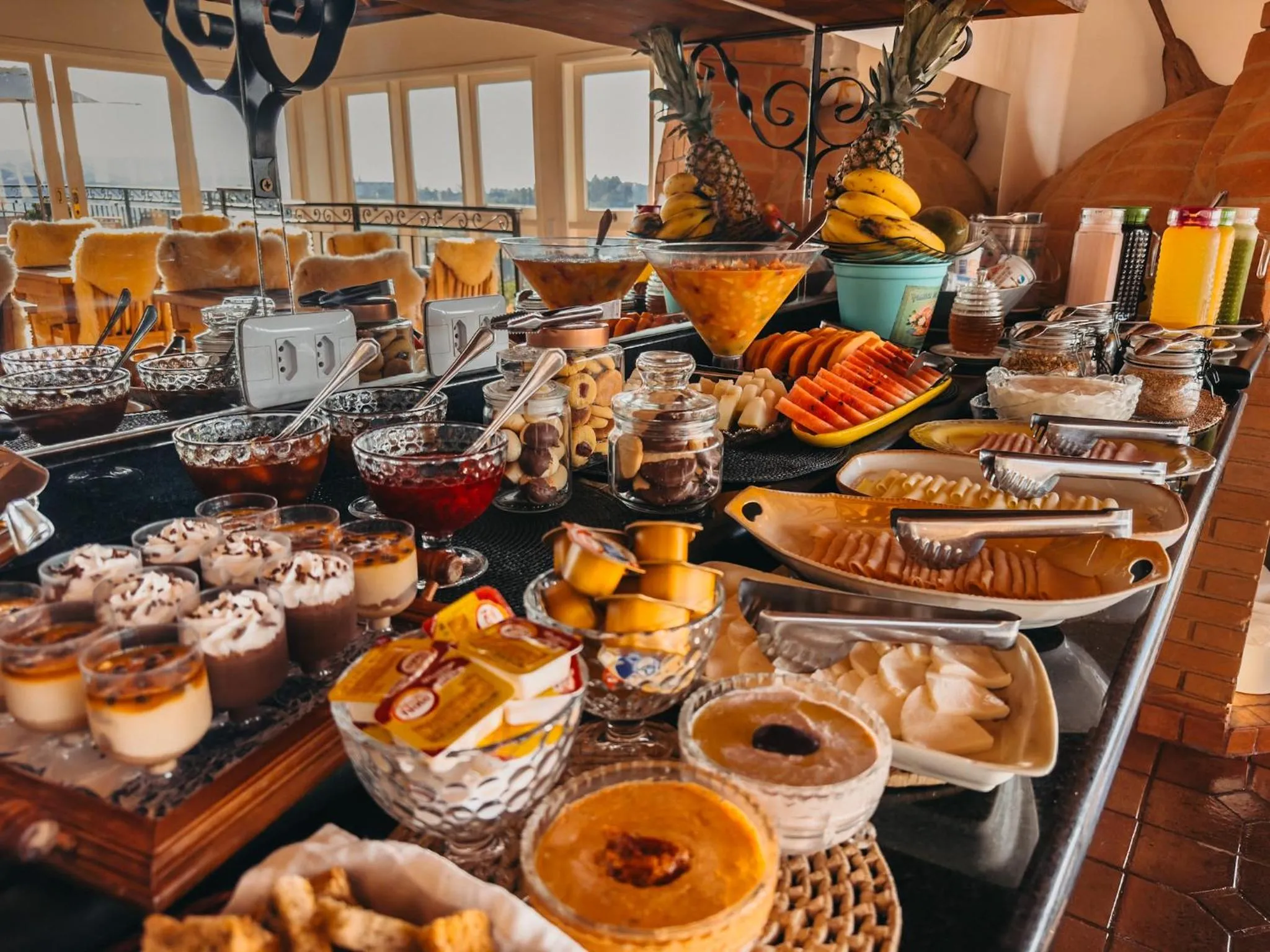 Breakfast in Pousada Ville Le Mont - Campos do Jordao