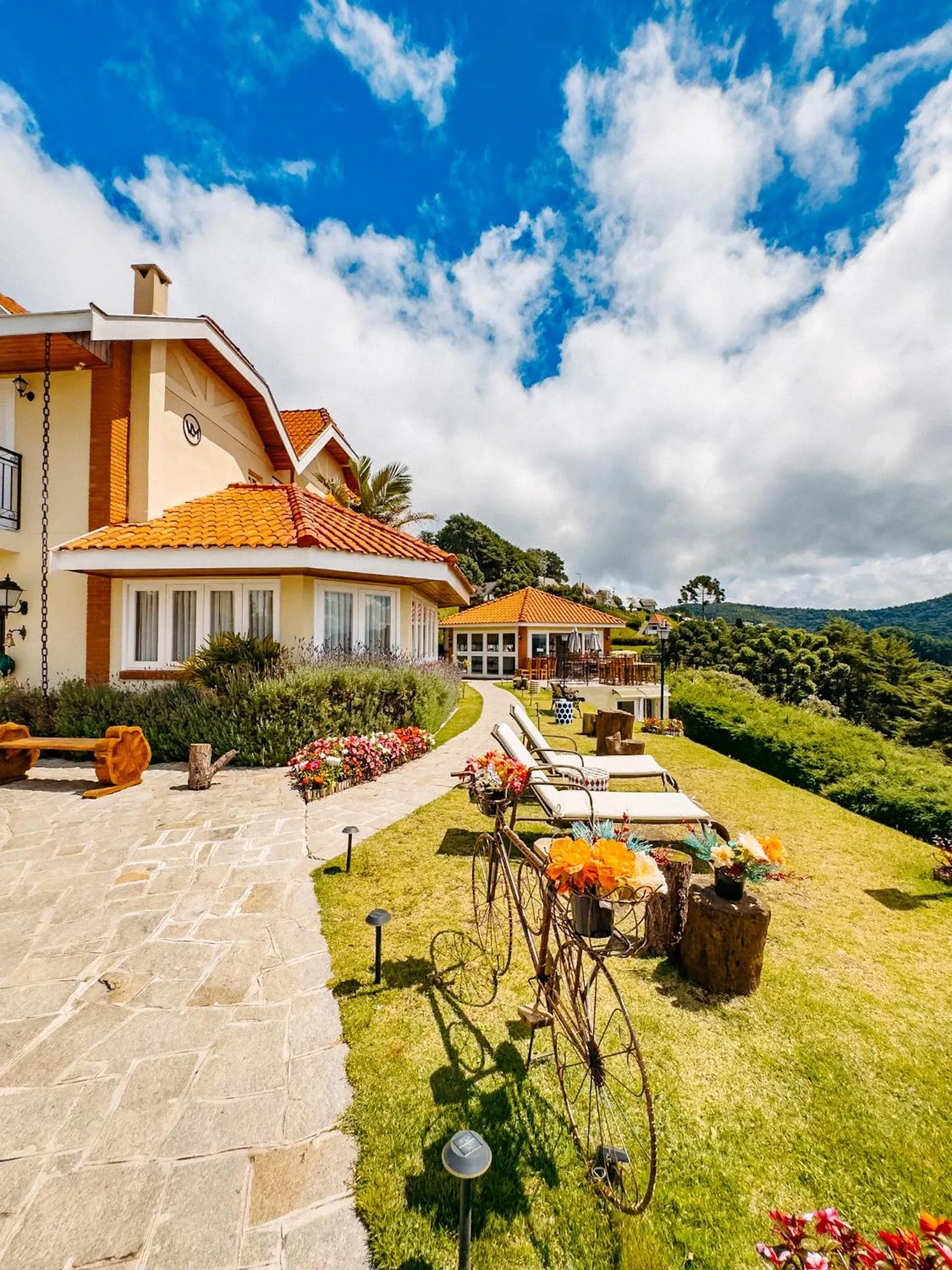 Garden in Pousada Ville Le Mont - Campos do Jordao